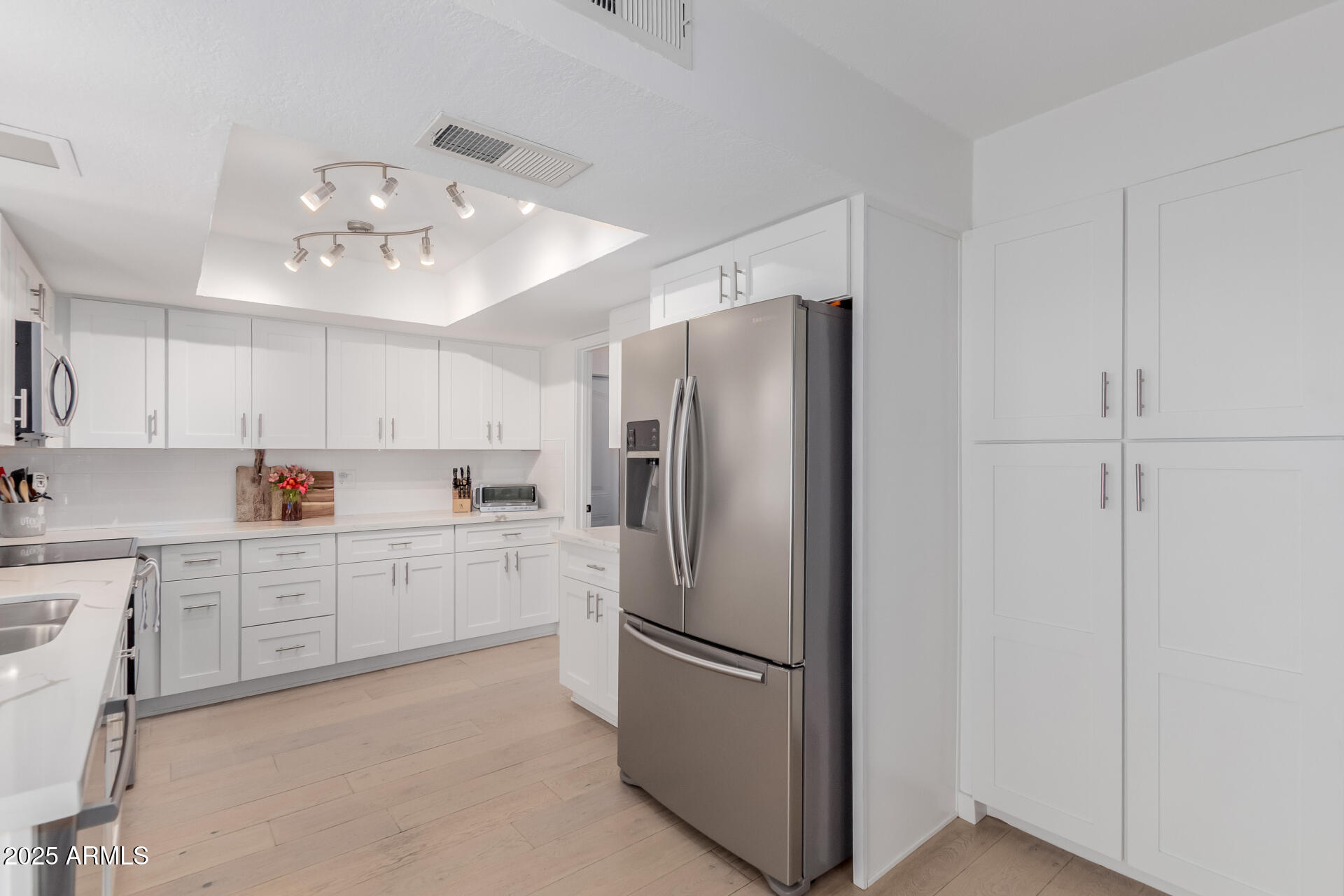 6350 N 78TH Street, 280