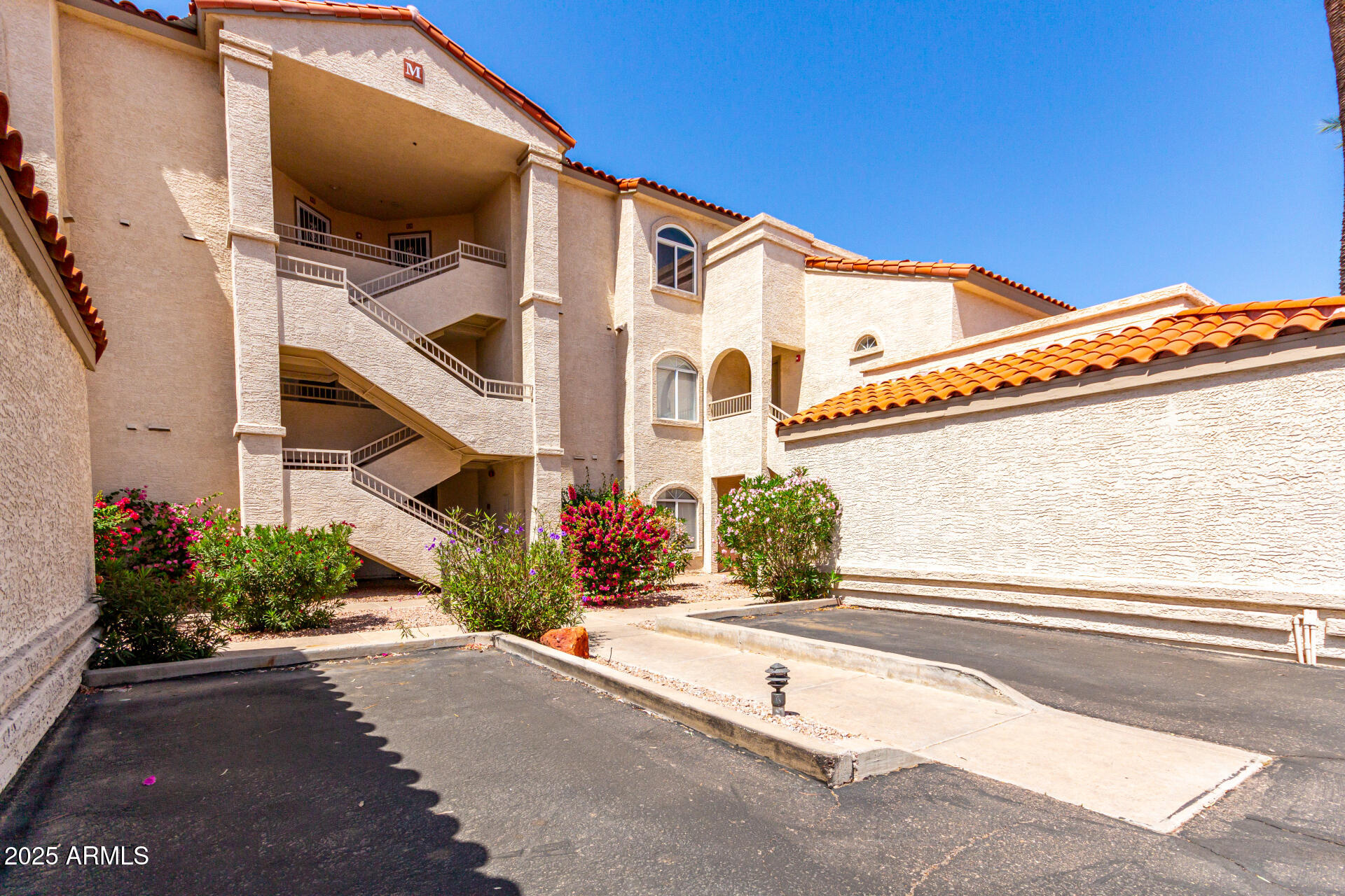 10080 E MOUNTAIN VIEW LAKE Drive 327