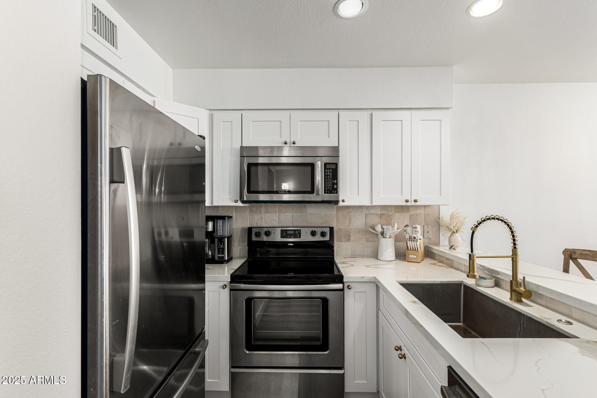 10080 E MOUNTAIN VIEW LAKE Drive 327