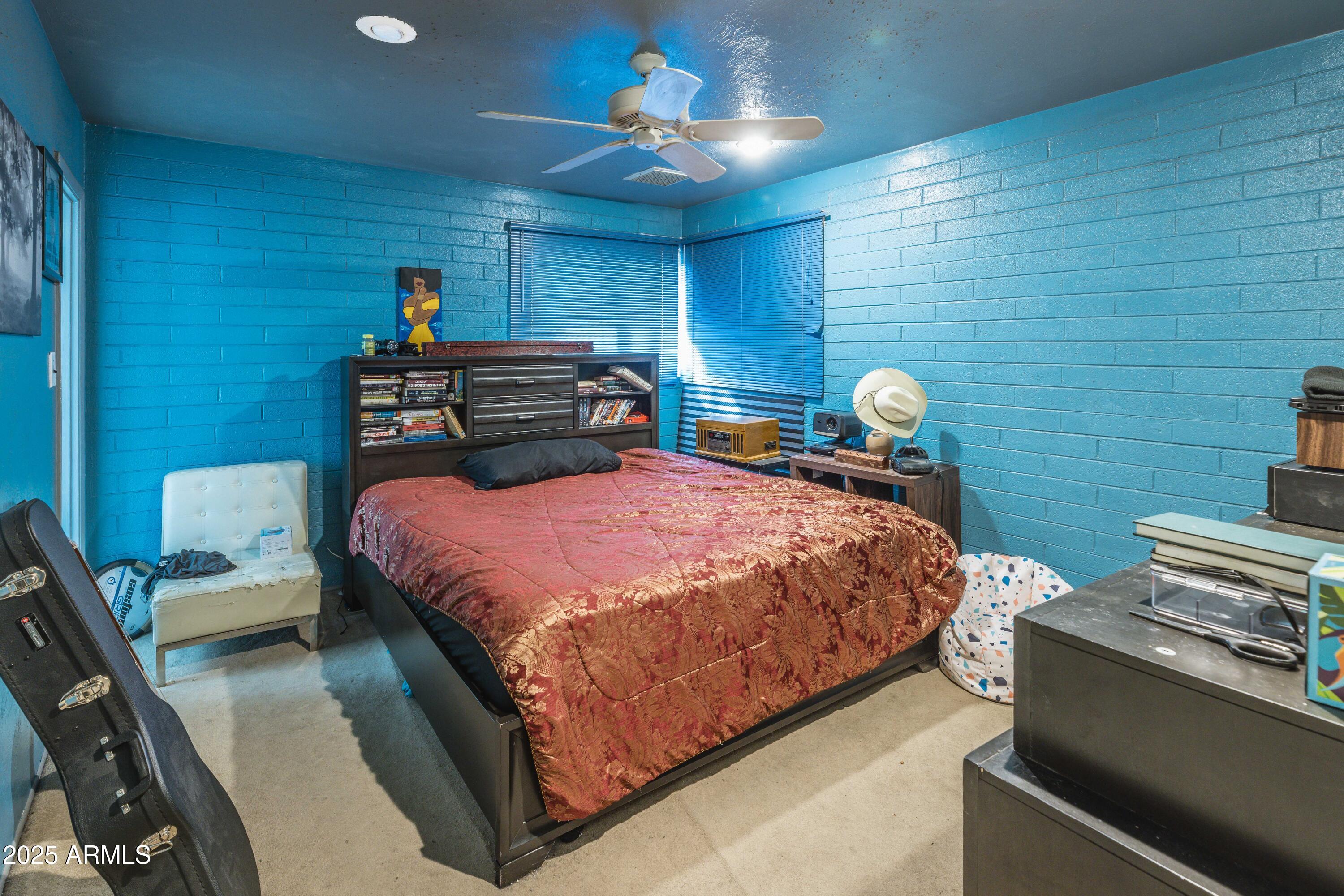 6445 W WINDSOR Boulevard