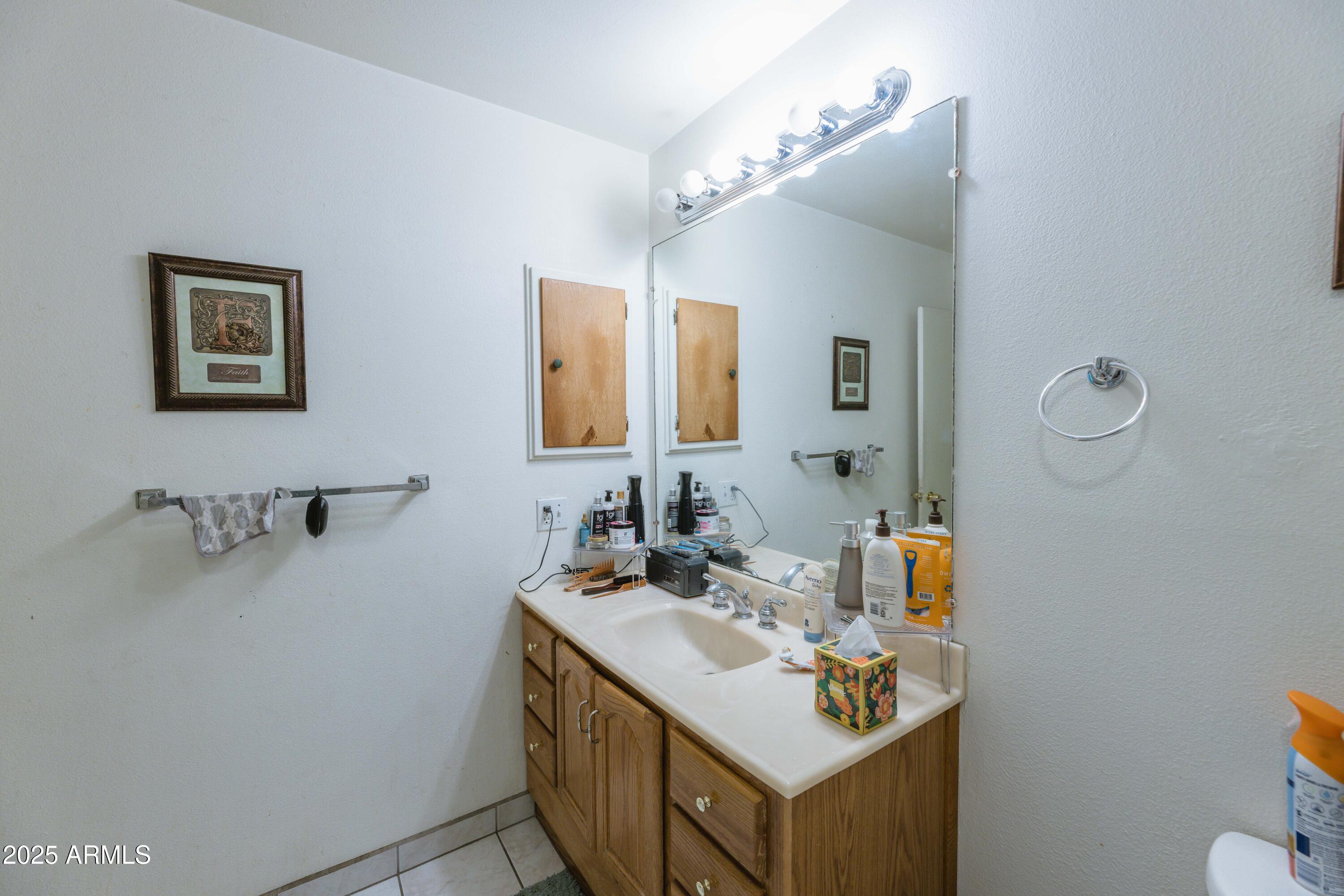 6445 W WINDSOR Boulevard