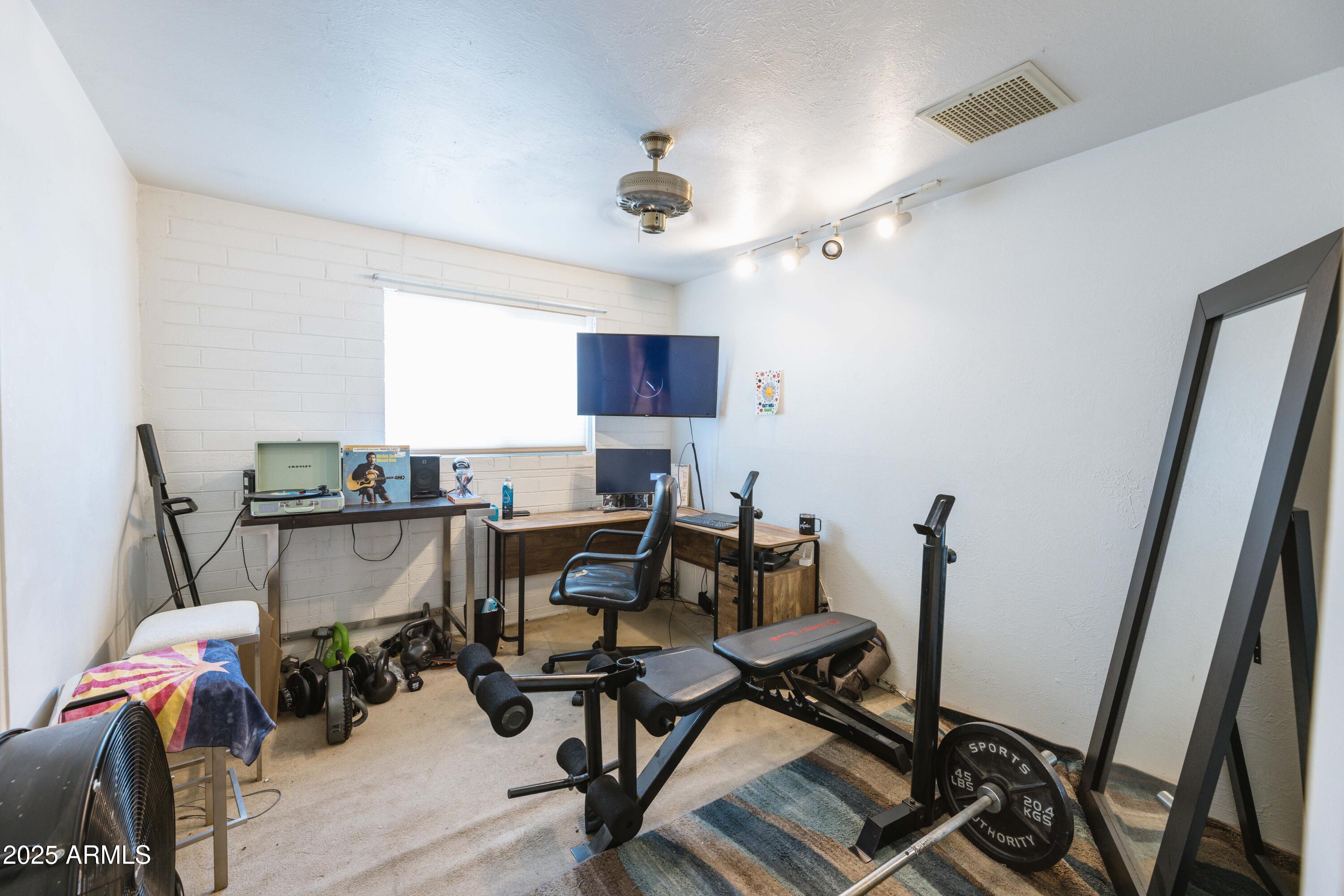 6445 W WINDSOR Boulevard