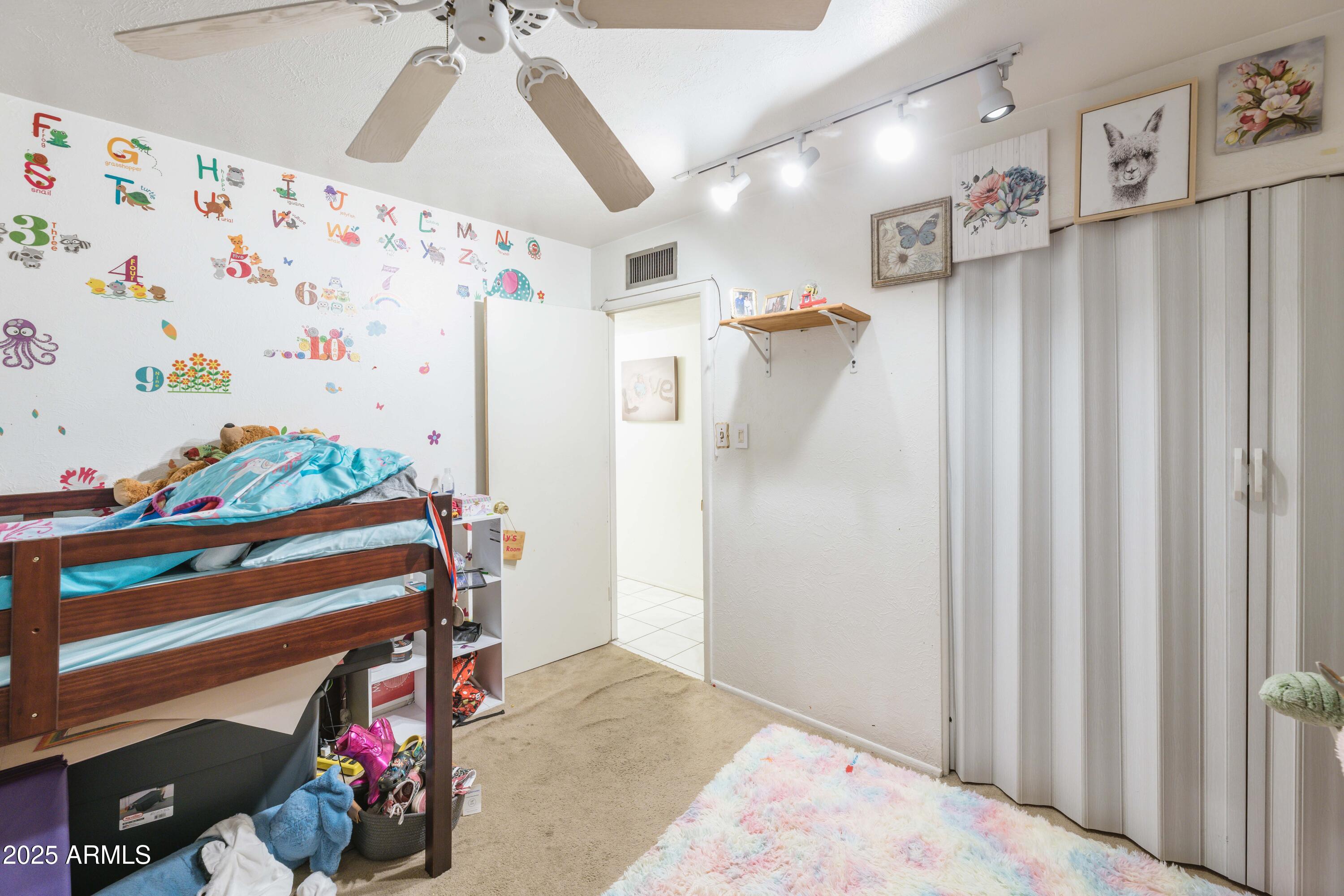 6445 W WINDSOR Boulevard