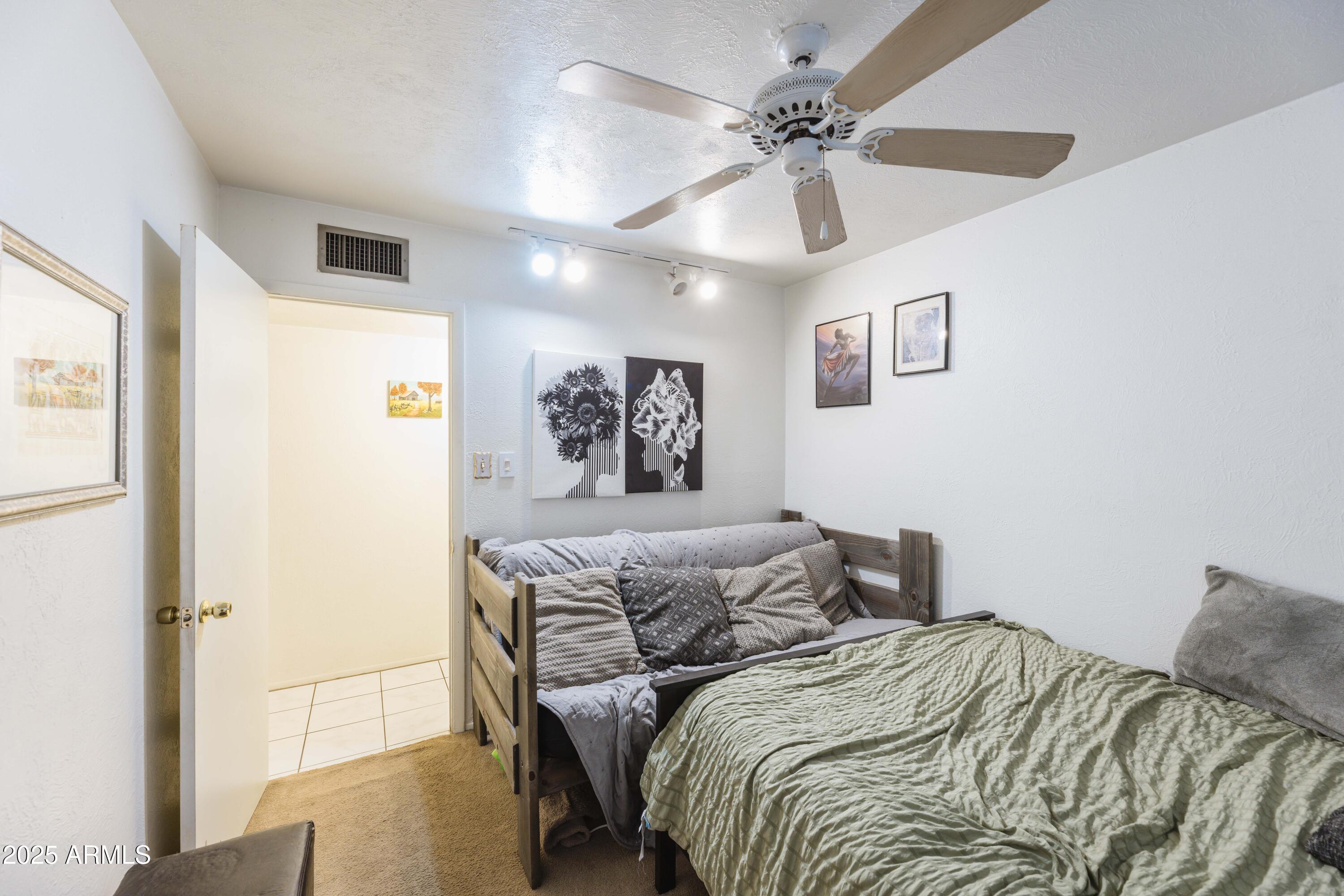 6445 W WINDSOR Boulevard