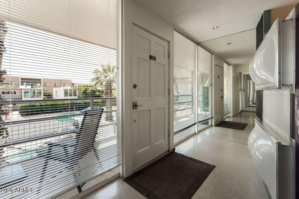 6936 E 4TH Street, 5