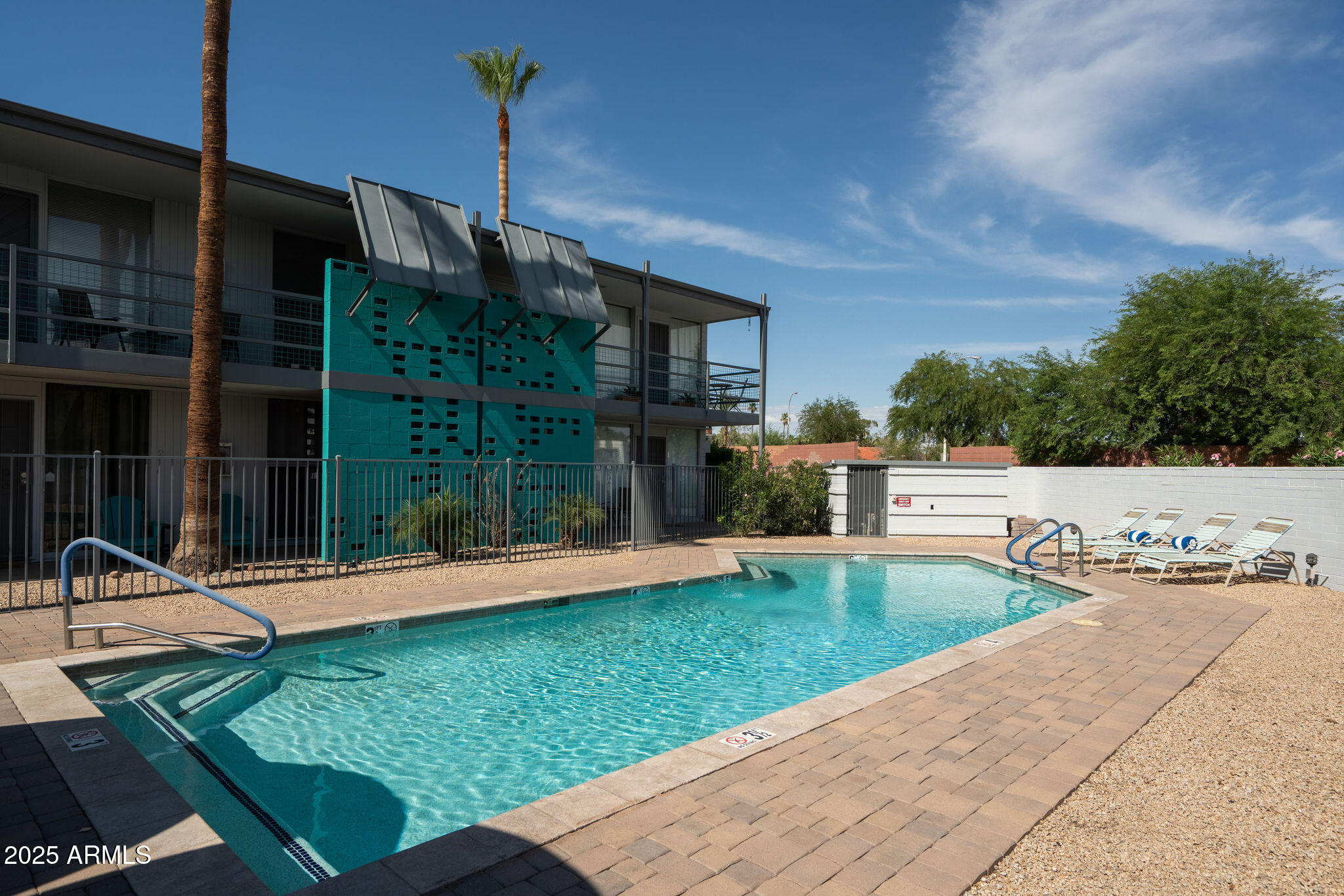 6936 E 4TH Street, 5