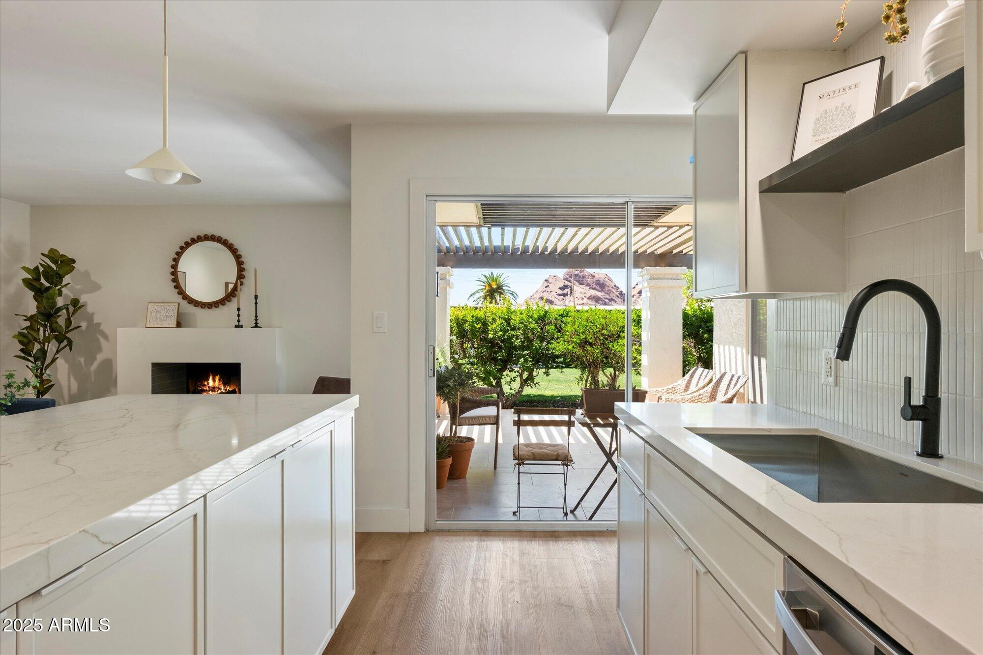 6055 E VERNON Avenue