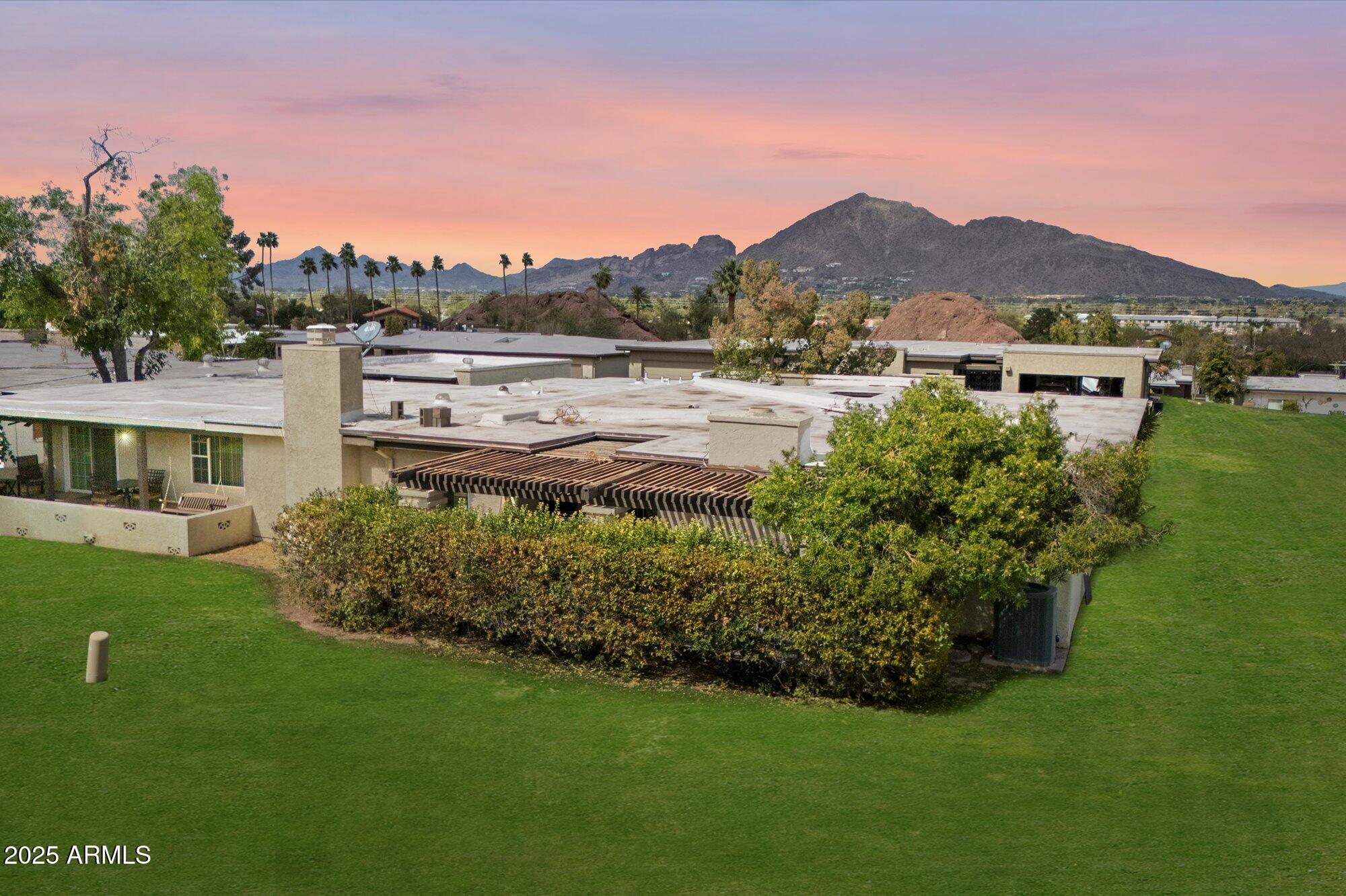 6055 E VERNON Avenue