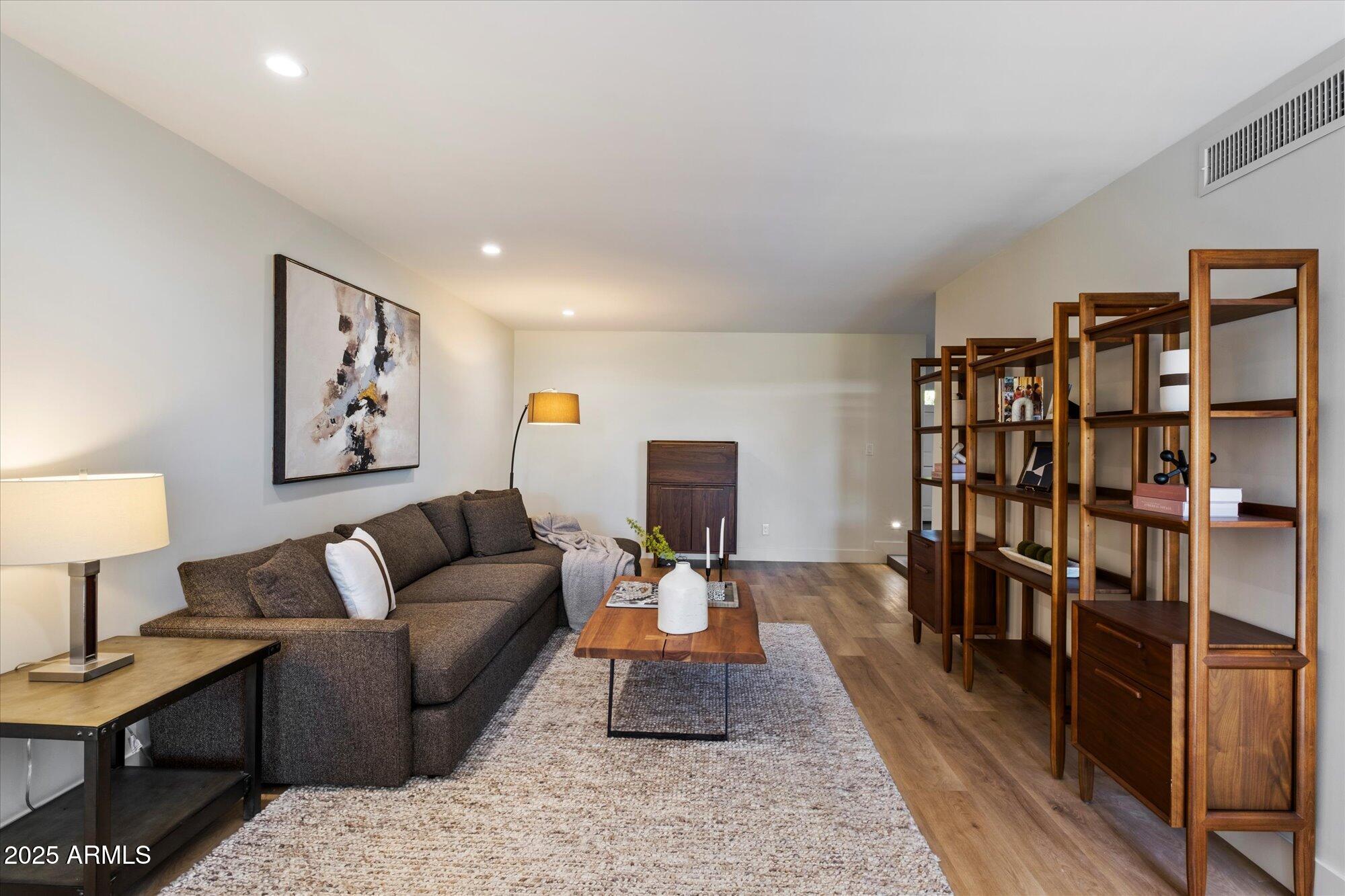 6055 E VERNON Avenue