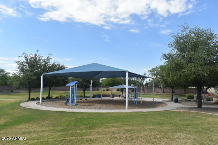 17717 W MANDALAY Lane