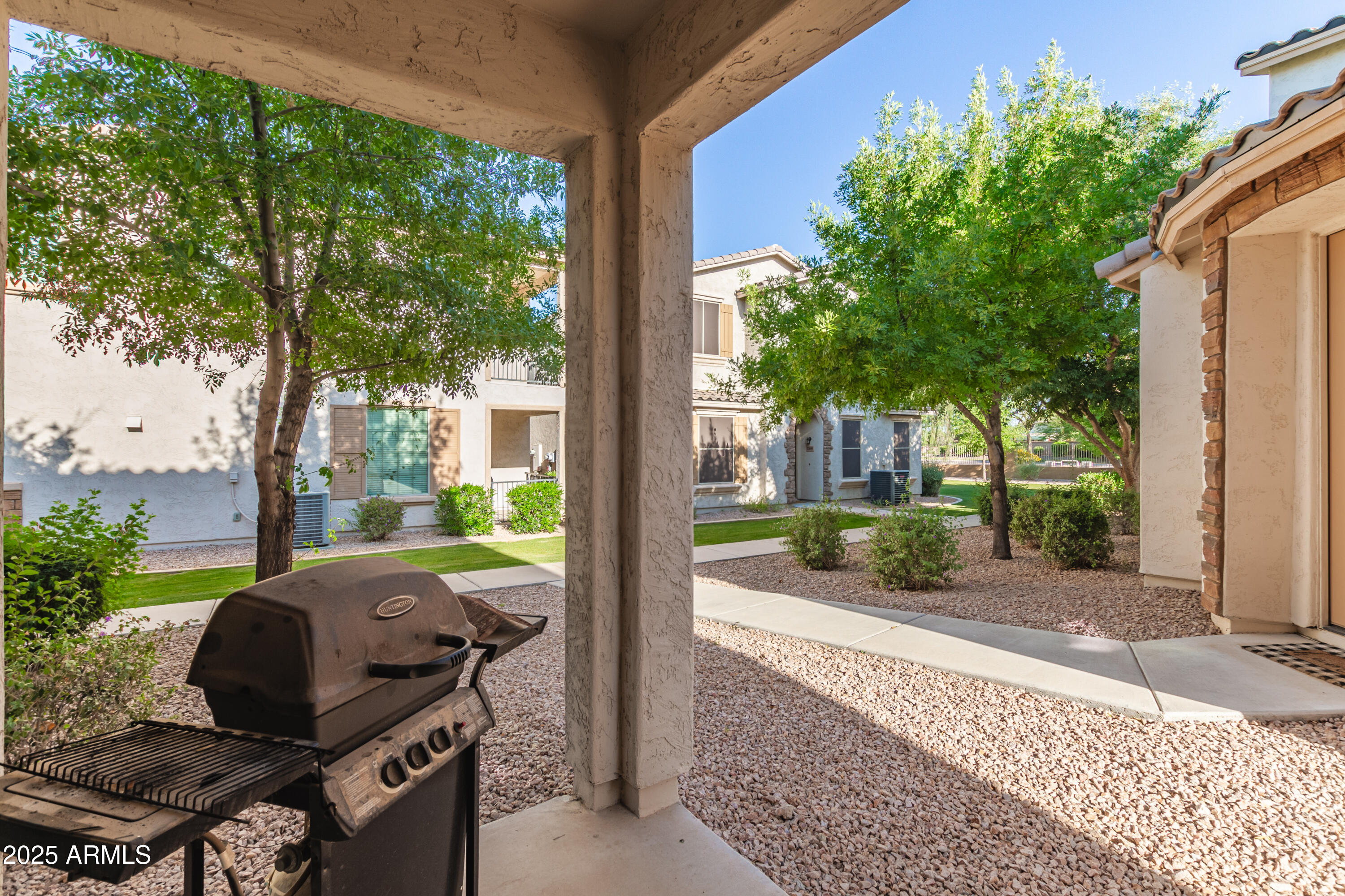 17717 W MANDALAY Lane