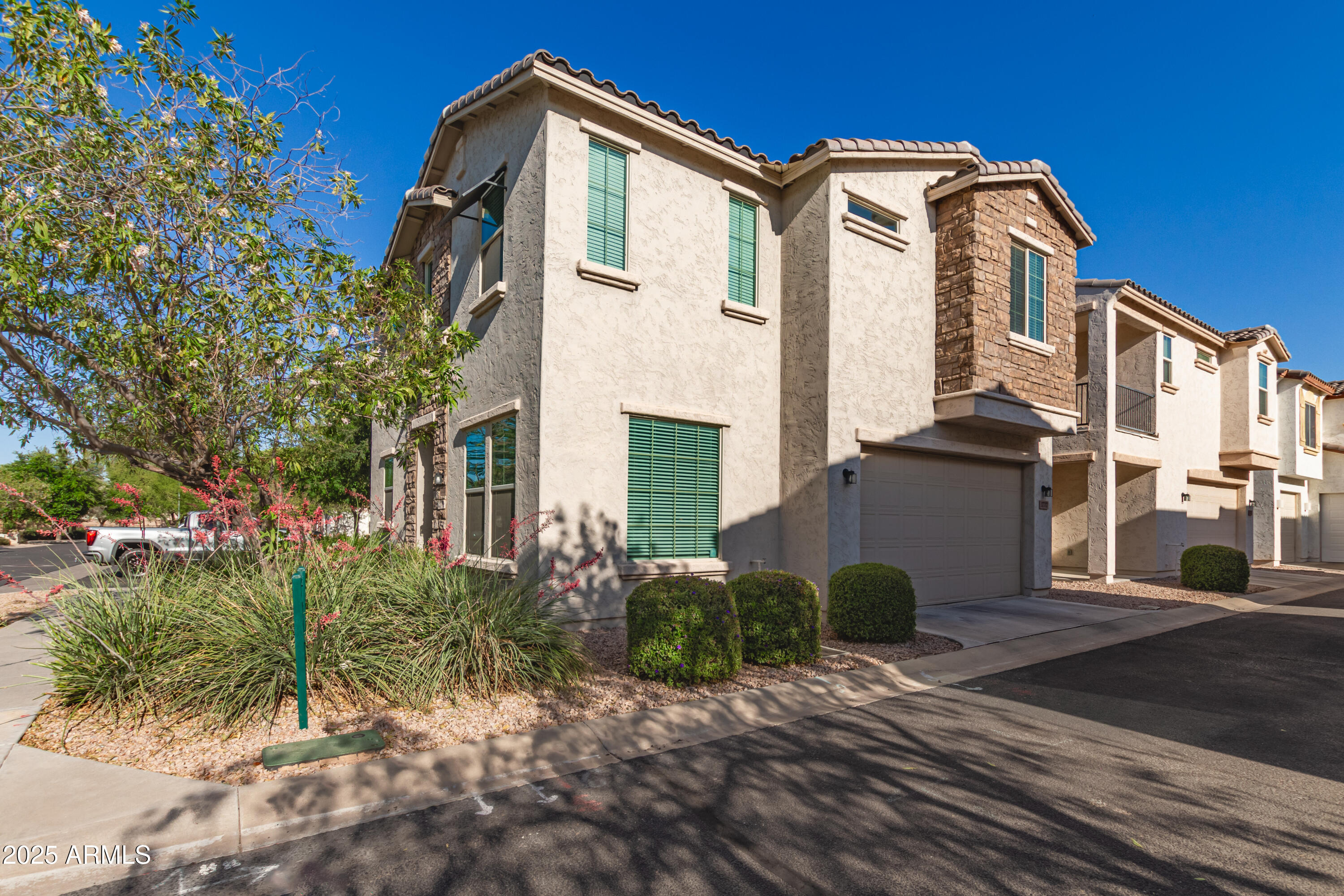 17717 W MANDALAY Lane