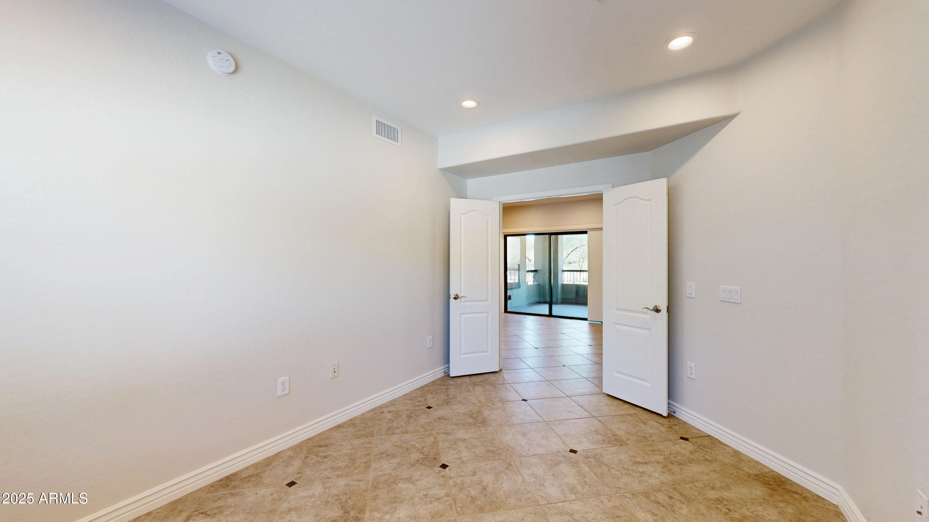 21320 N 56TH Street 1158