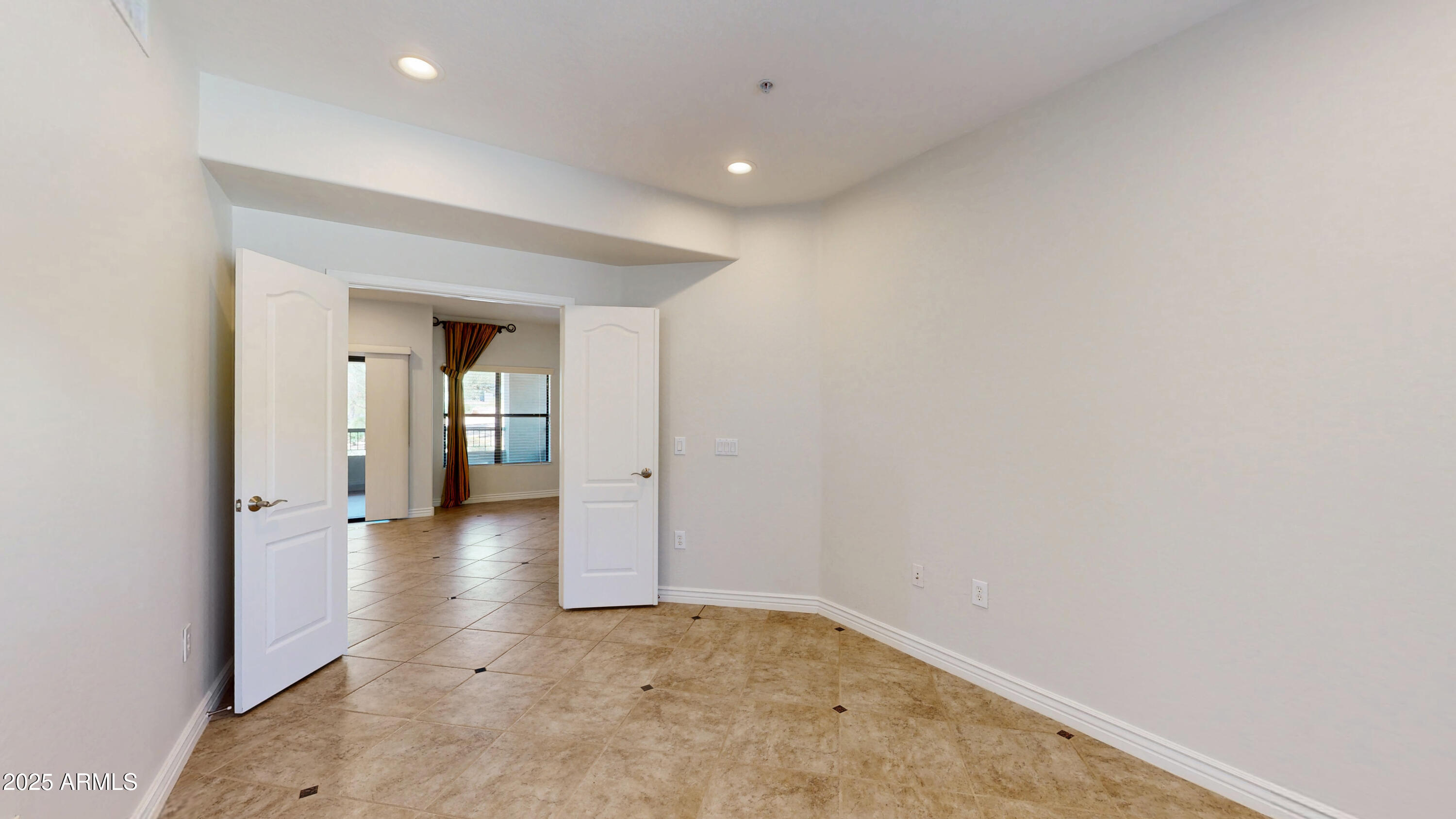 21320 N 56TH Street 1158