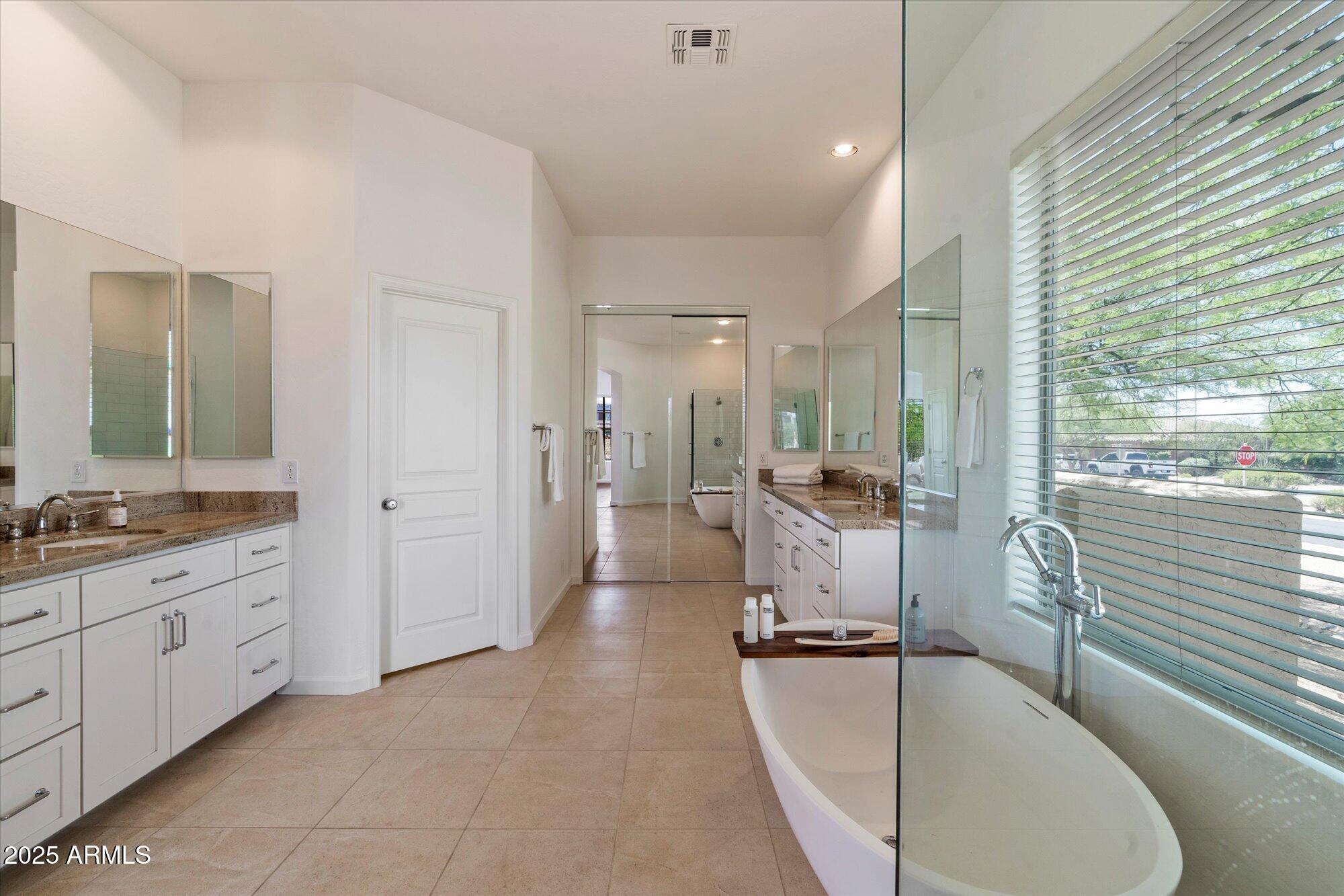 5832 E BENT TREE Drive