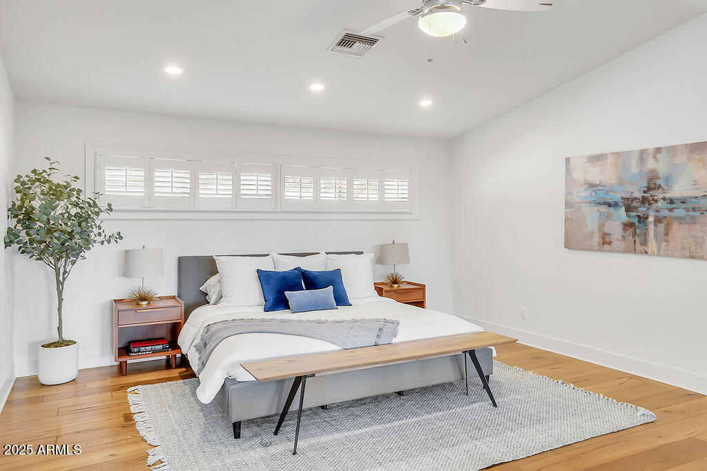 3817 E HIGHLAND Avenue