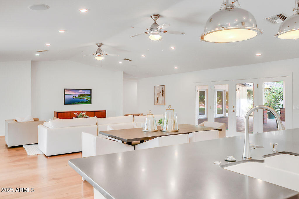 3817 E HIGHLAND Avenue