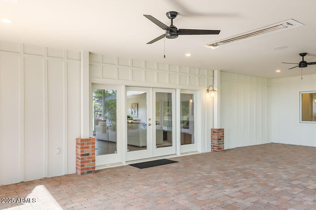 3817 E HIGHLAND Avenue