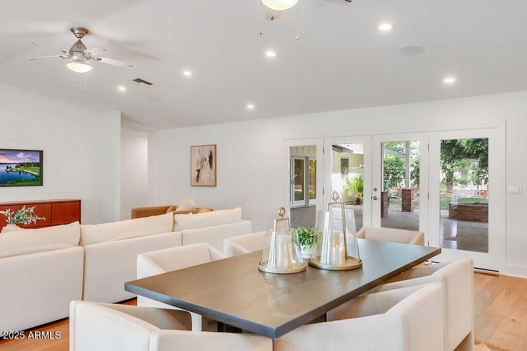 3817 E HIGHLAND Avenue