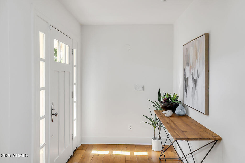 3817 E HIGHLAND Avenue