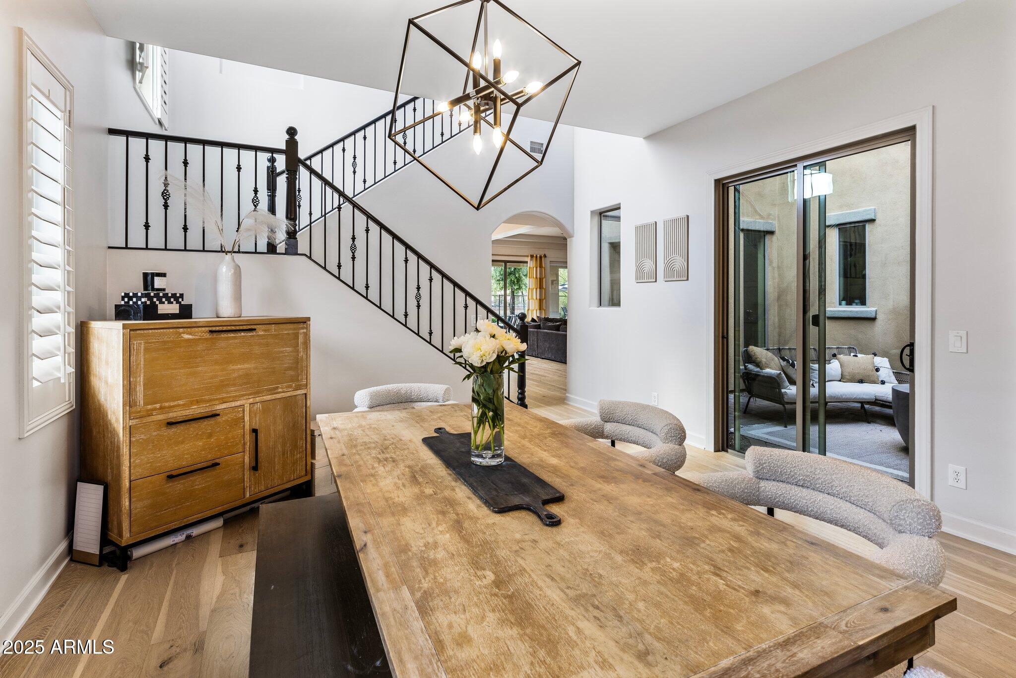 5434 E BARWICK Drive