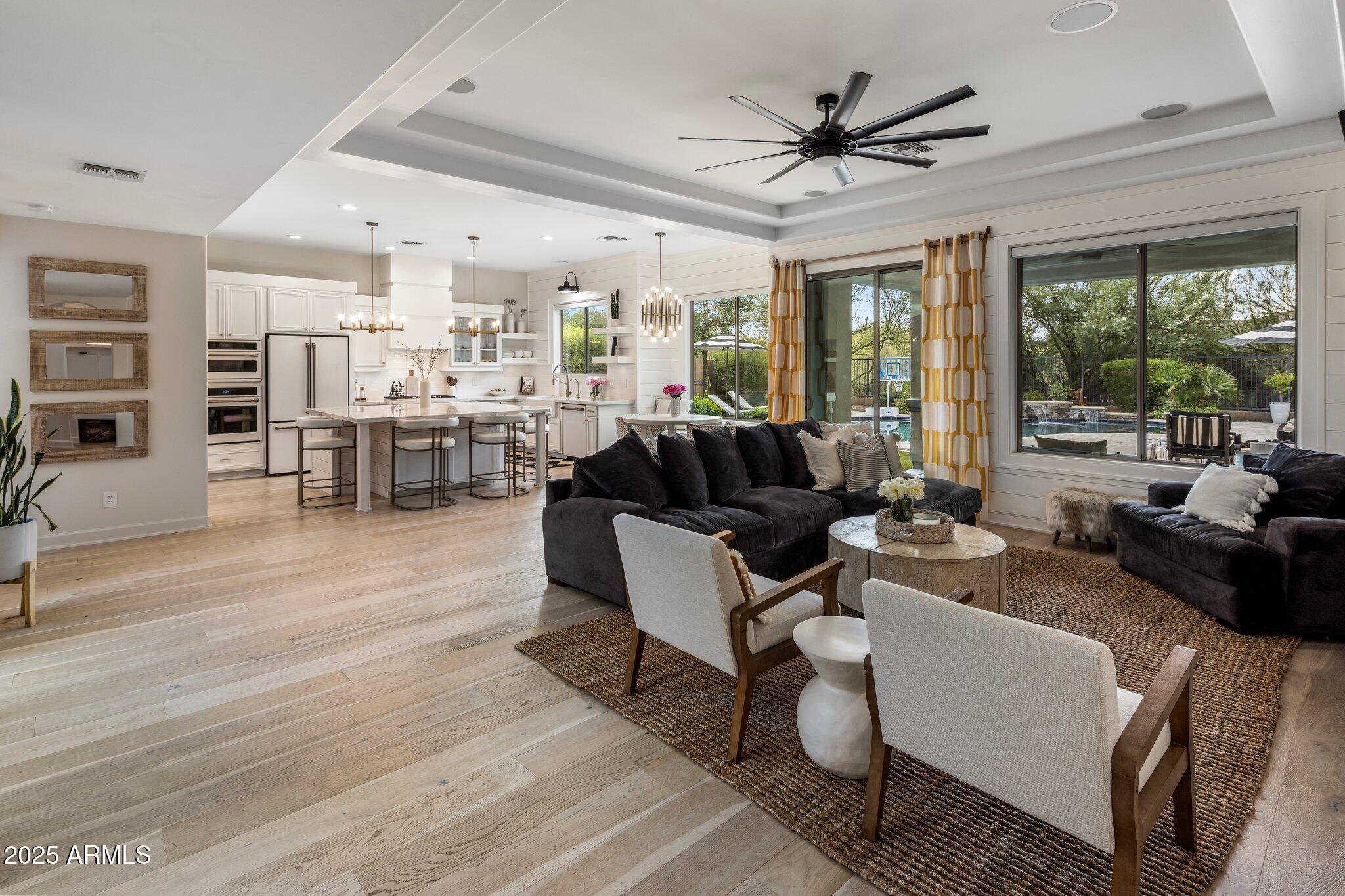 5434 E BARWICK Drive