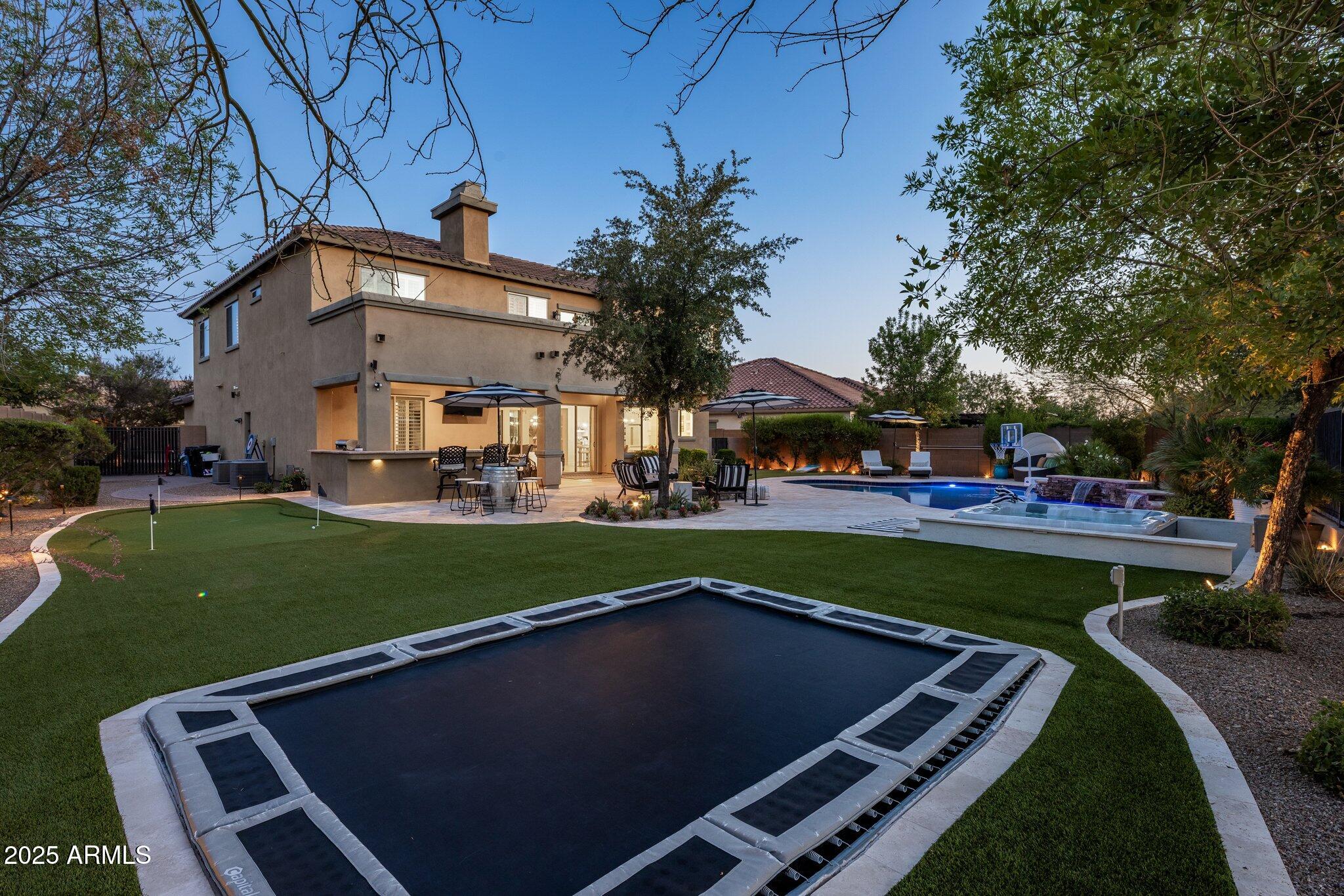 5434 E BARWICK Drive