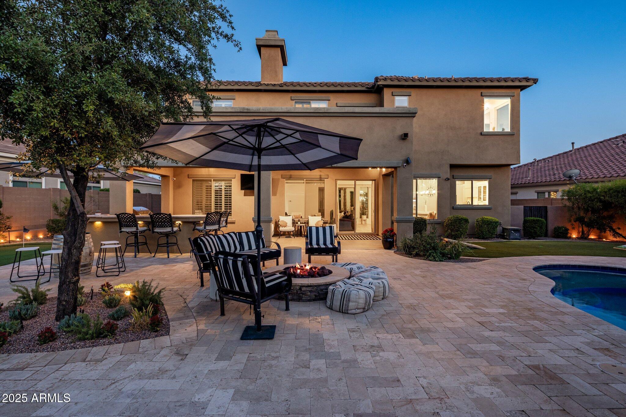 5434 E BARWICK Drive