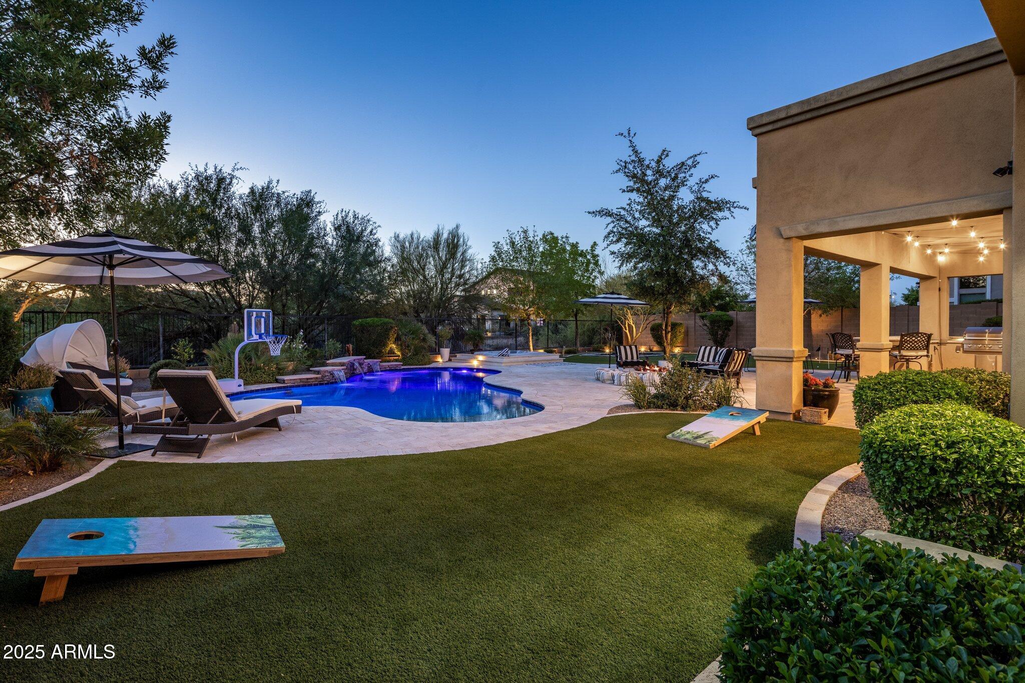 5434 E BARWICK Drive