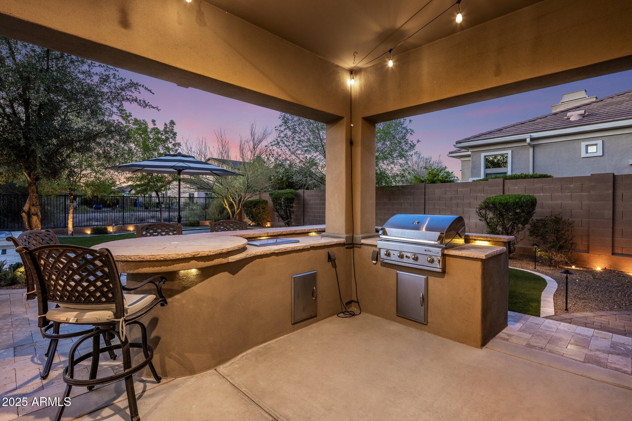 5434 E BARWICK Drive