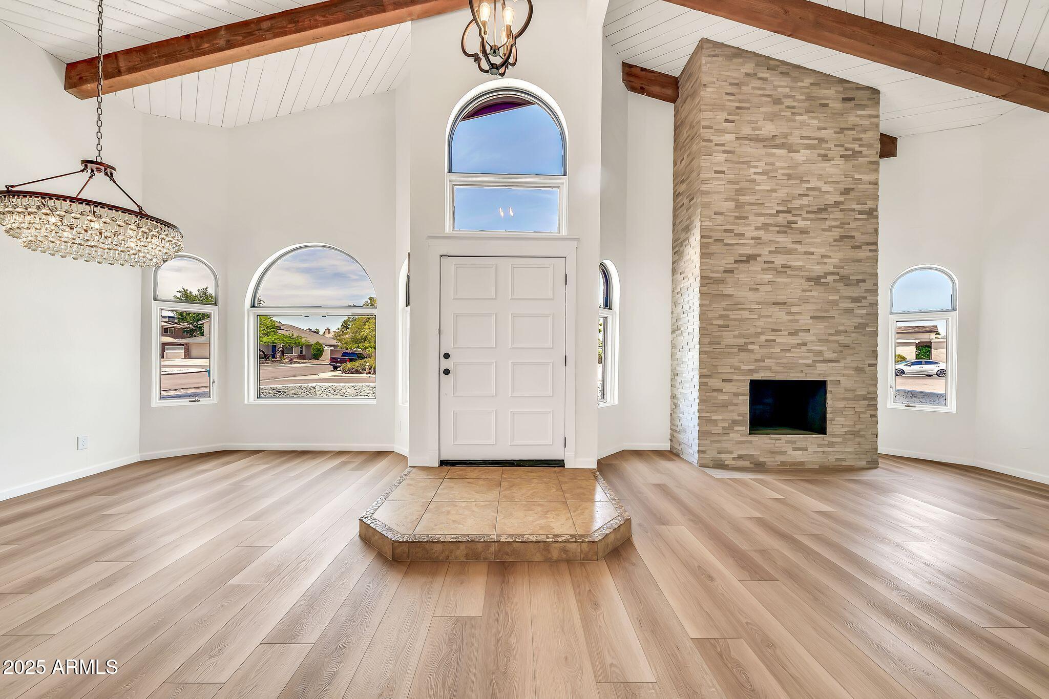 4601 E CAROLINA Drive