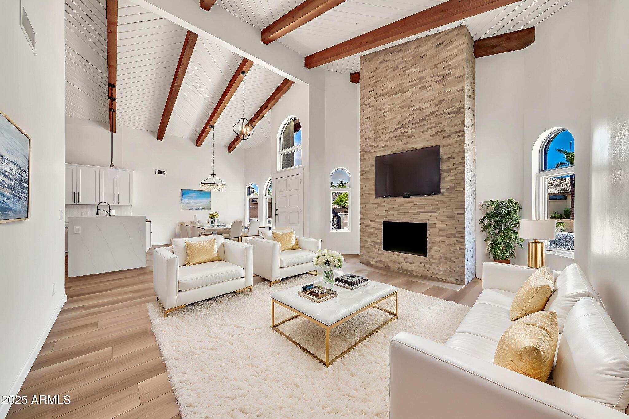 4601 E CAROLINA Drive