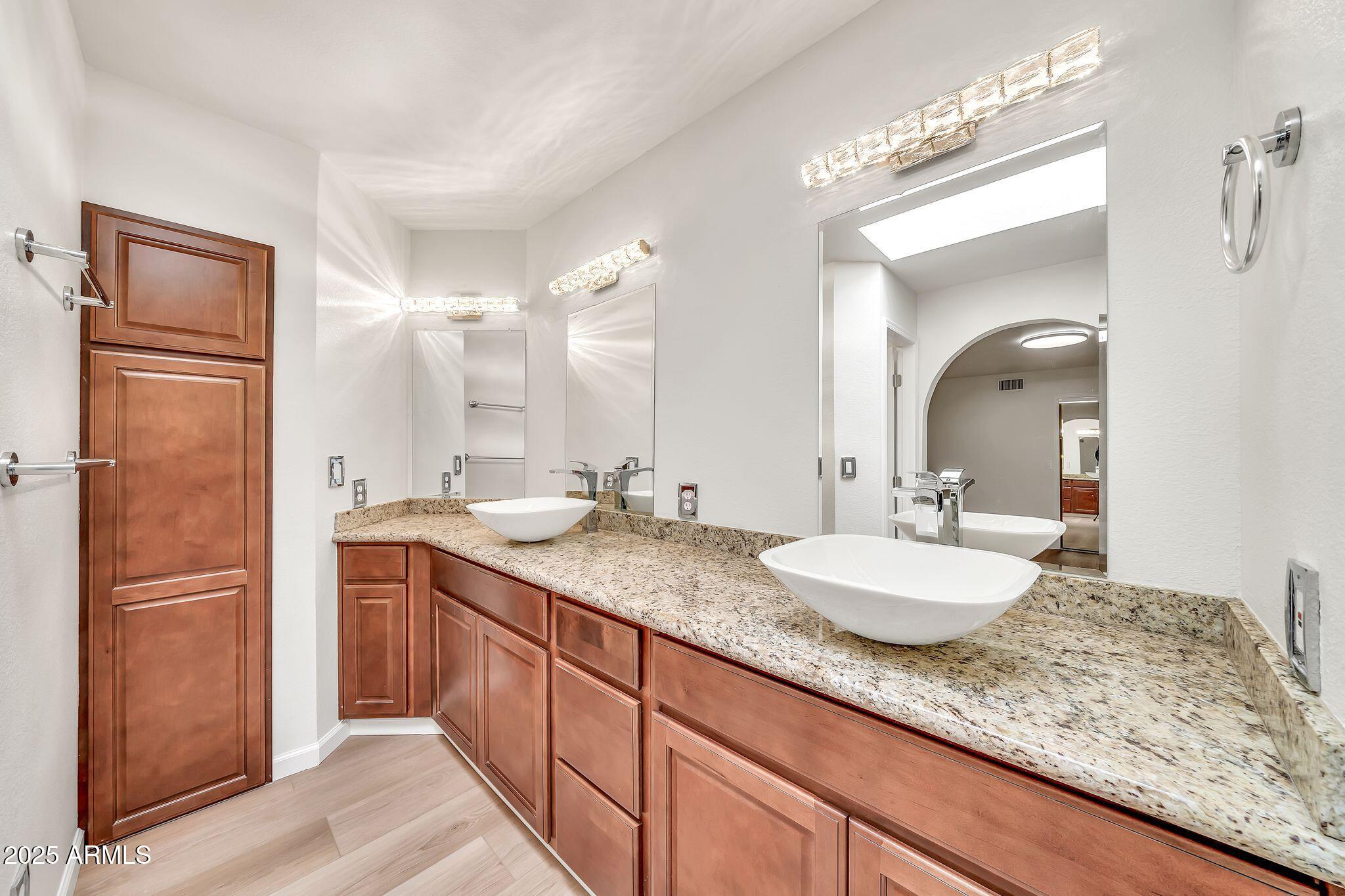 4601 E CAROLINA Drive