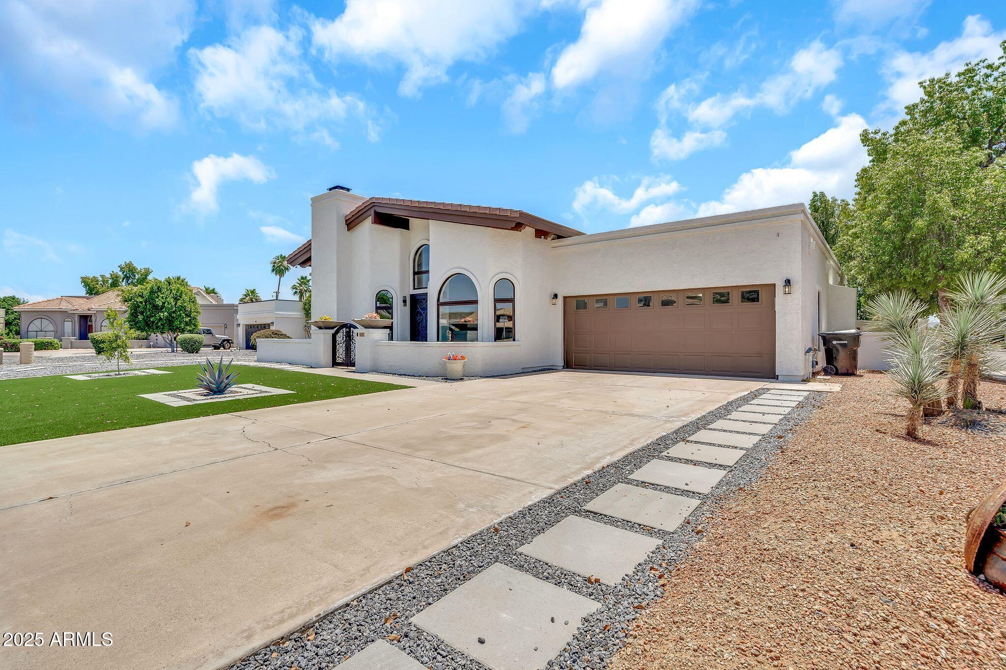 4601 E CAROLINA Drive