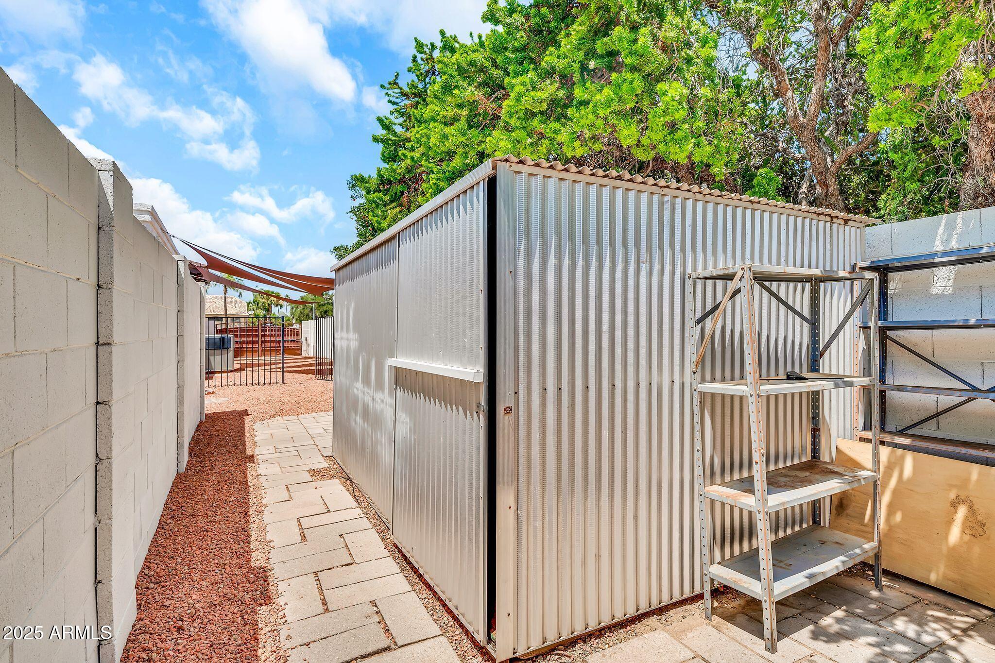 4601 E CAROLINA Drive