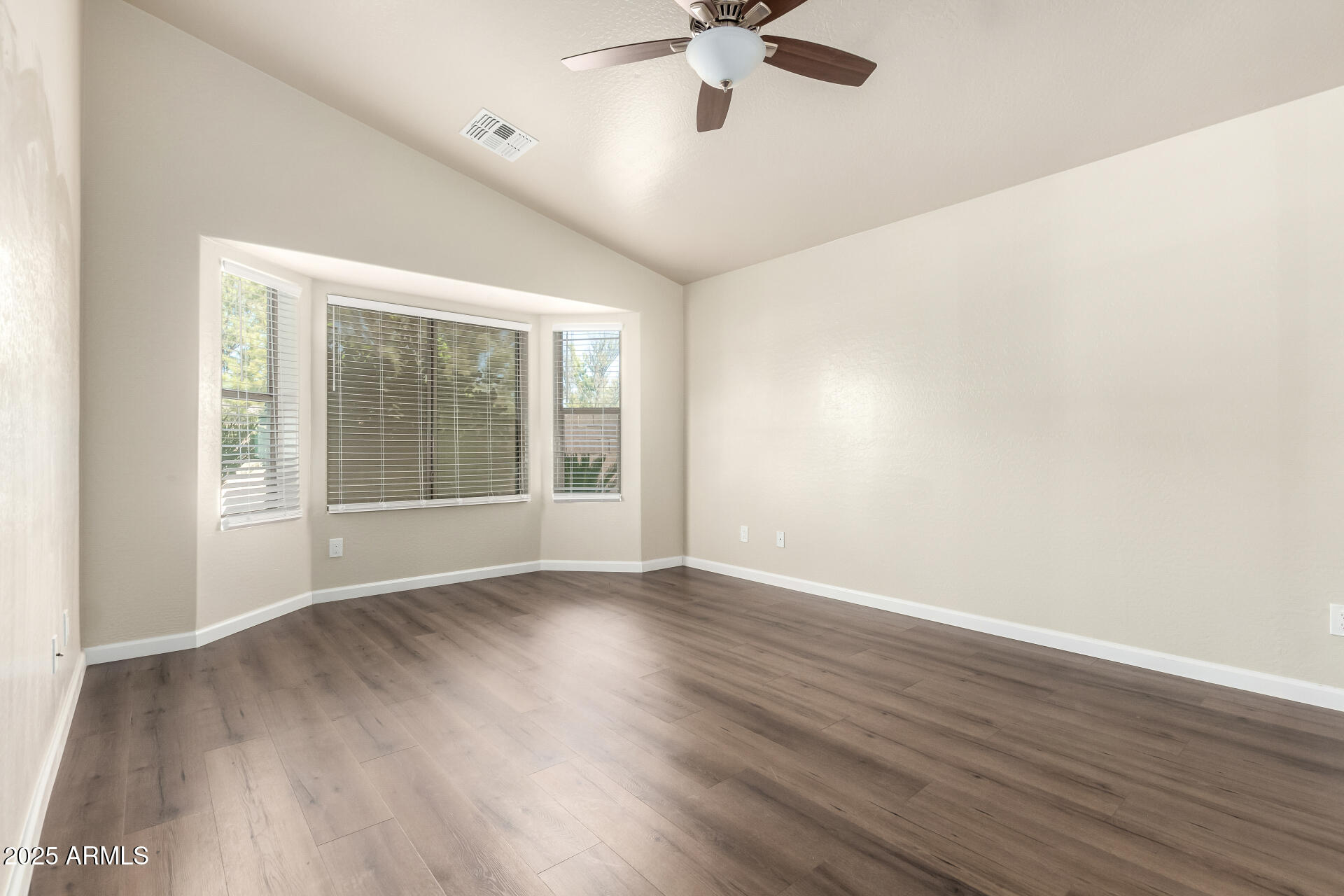 17649 N VERA CRUZ Avenue