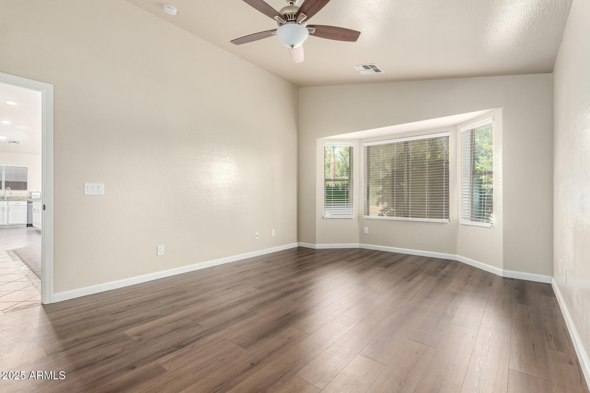 17649 N VERA CRUZ Avenue