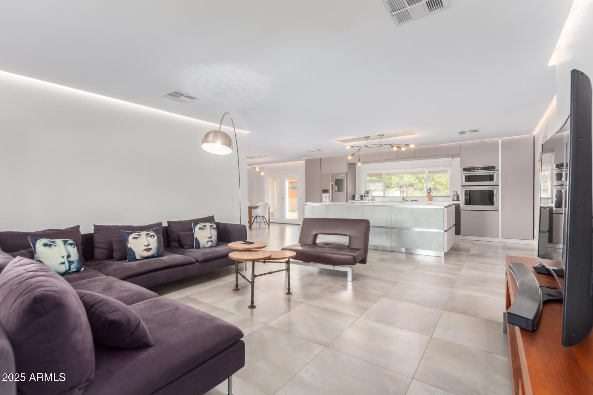 5129 E PRESIDIO Road