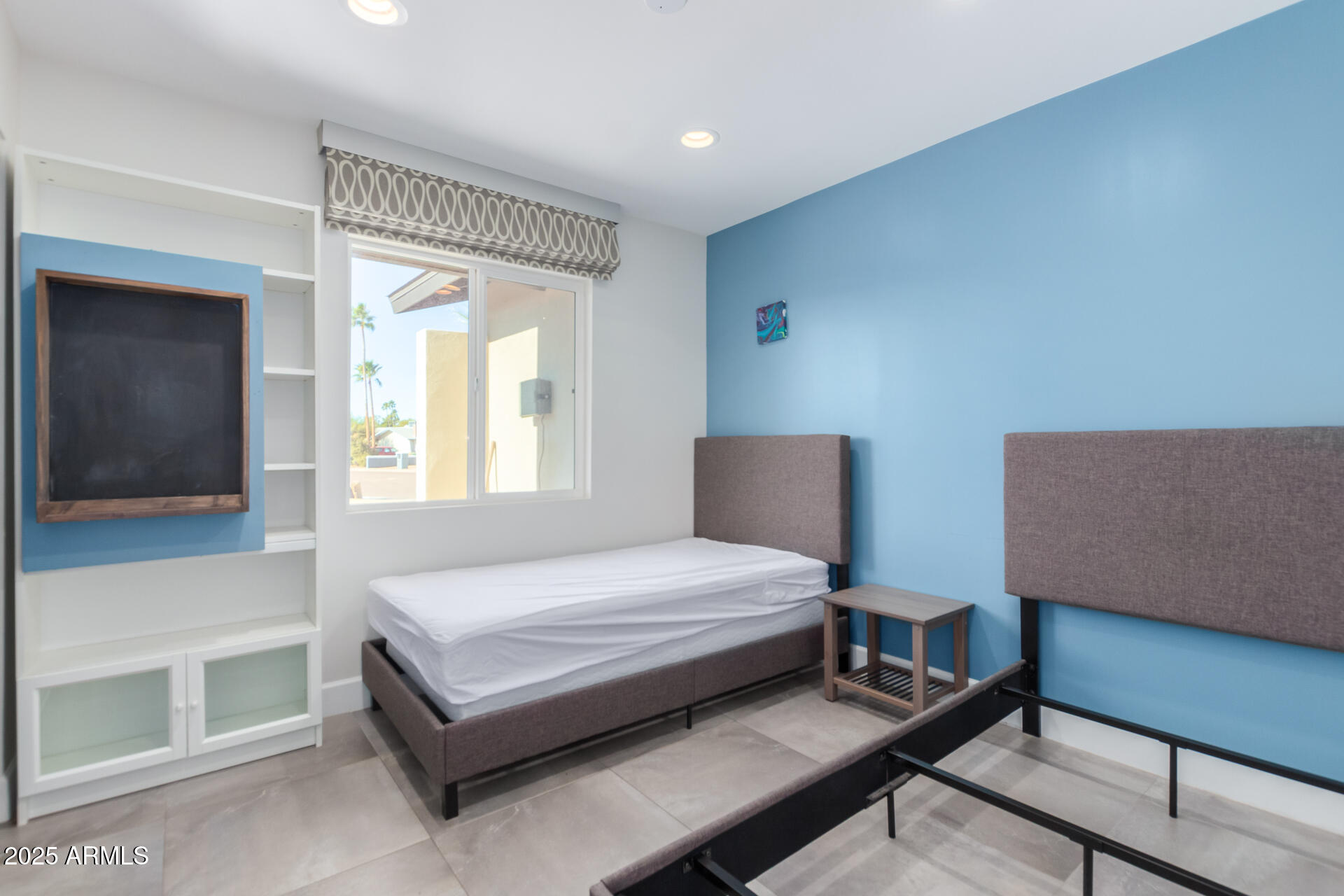 5129 E PRESIDIO Road