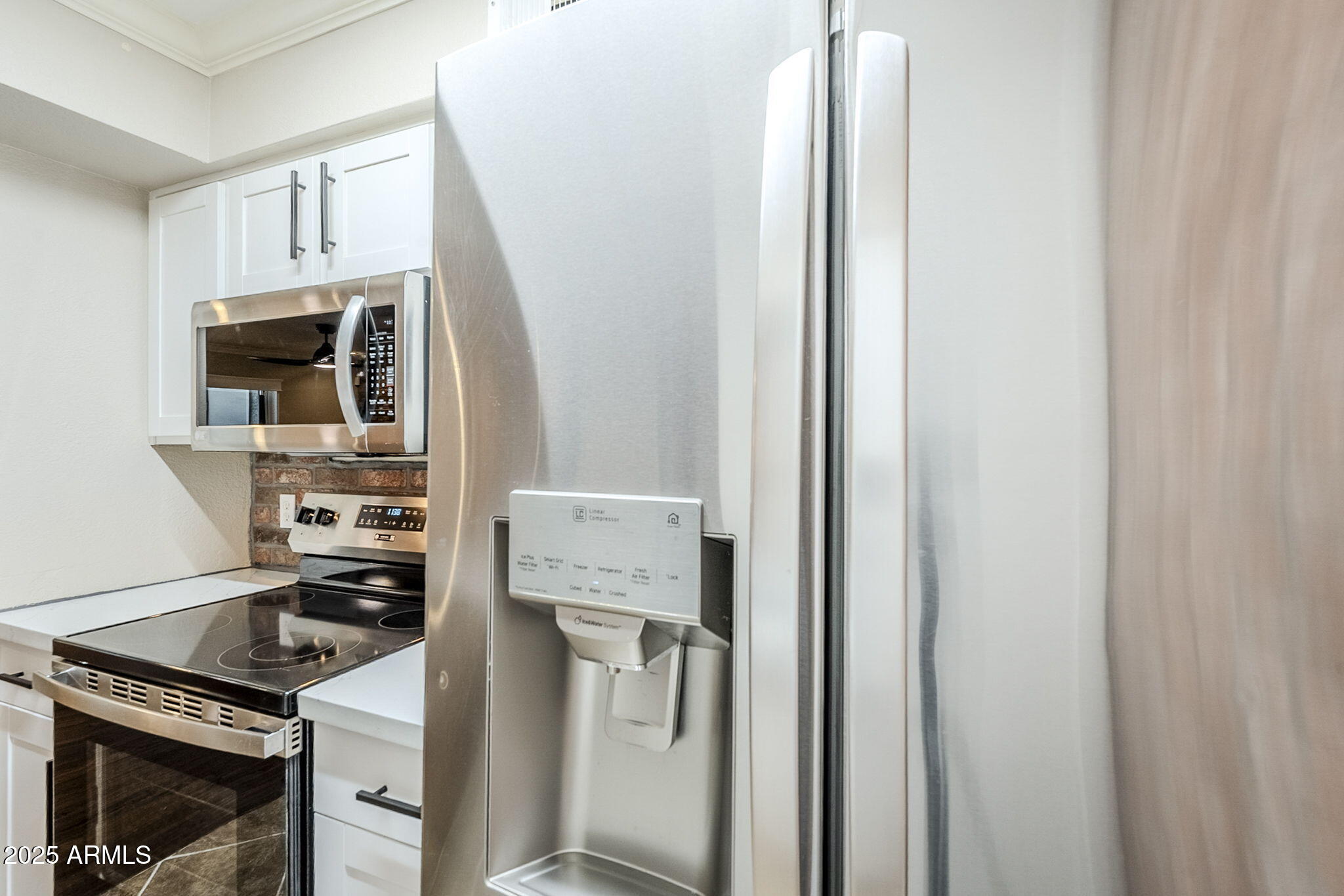 2025 E CAMPBELL Avenue, 143