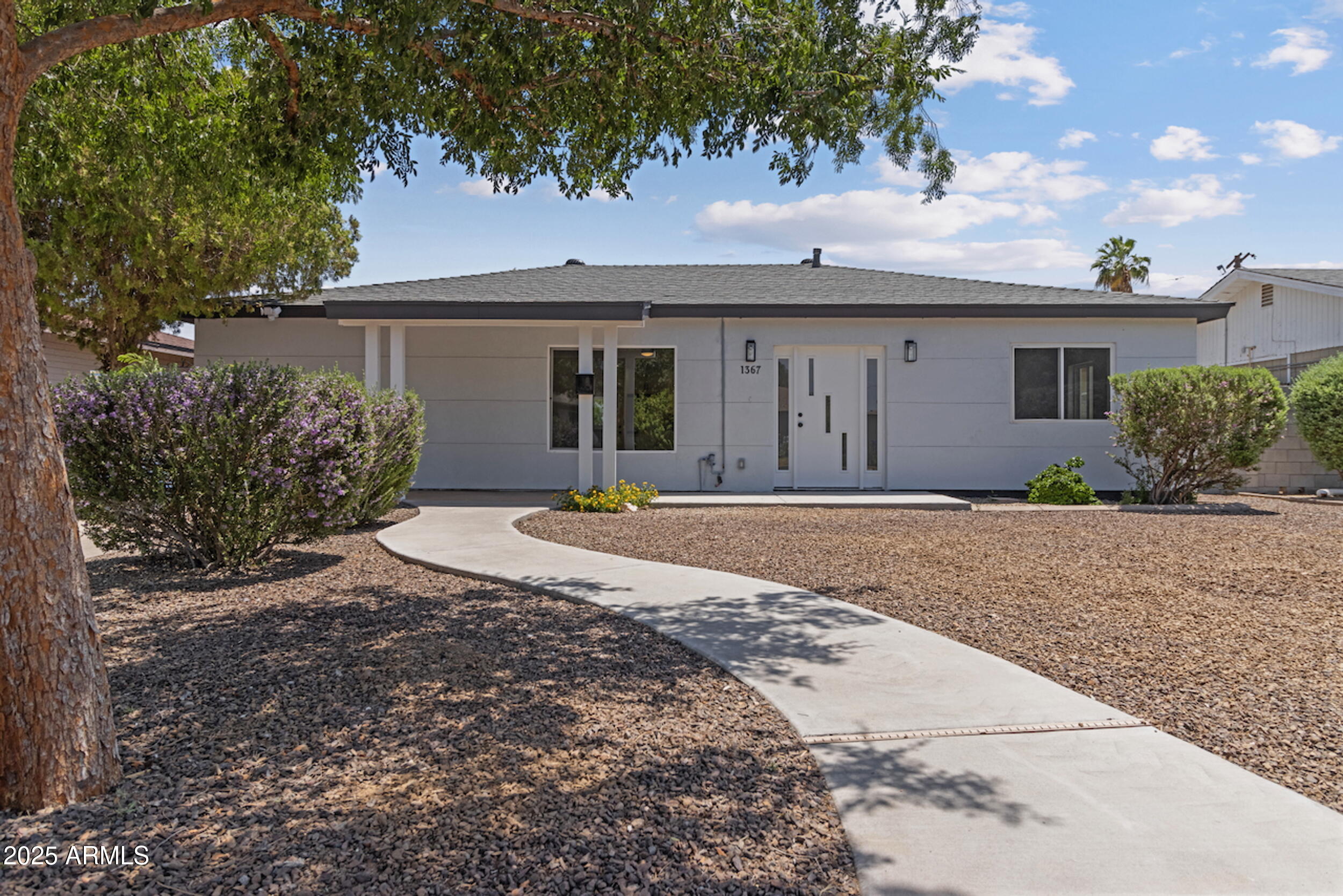 1367 E MITCHELL Drive