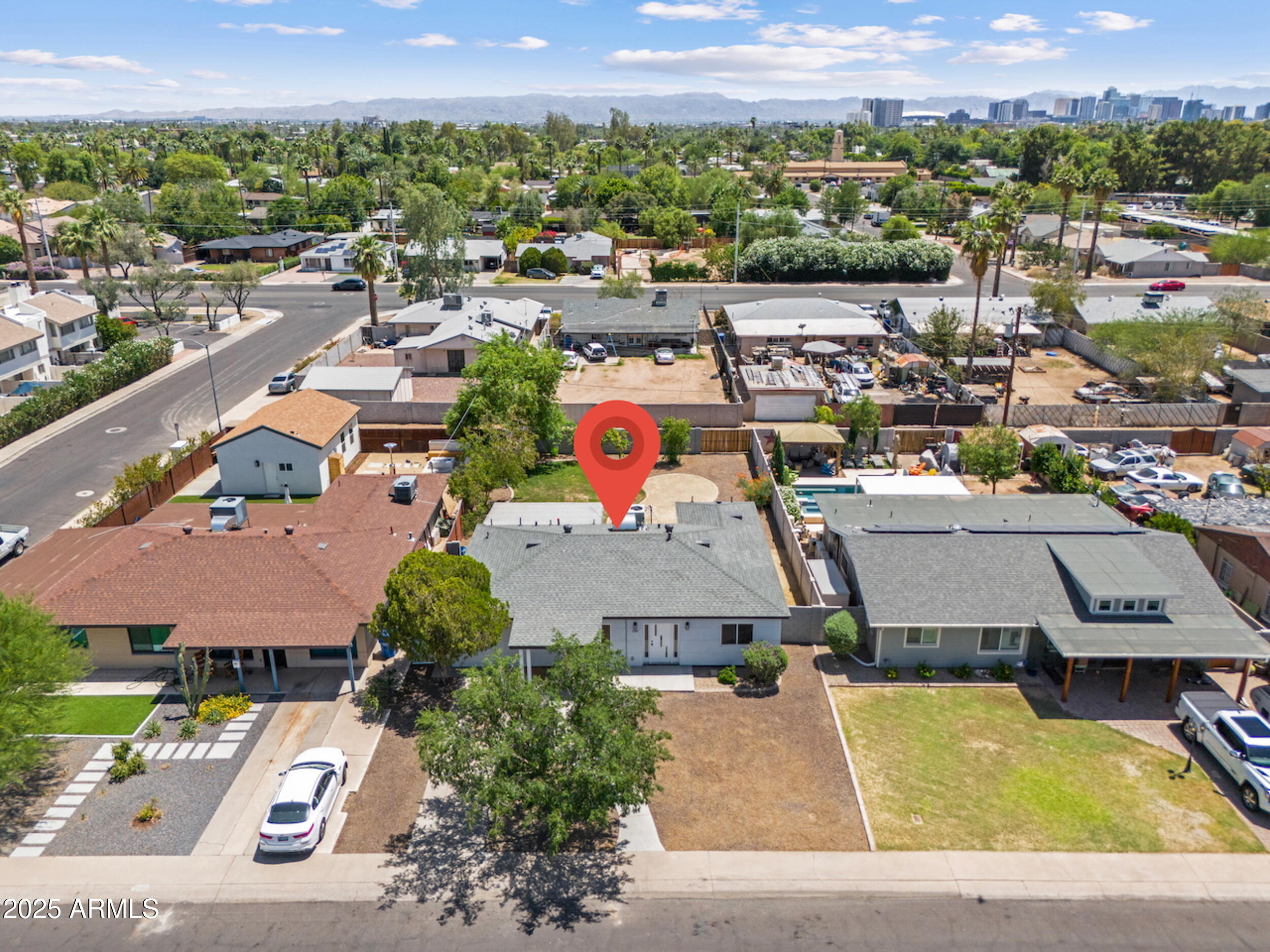1367 E MITCHELL Drive