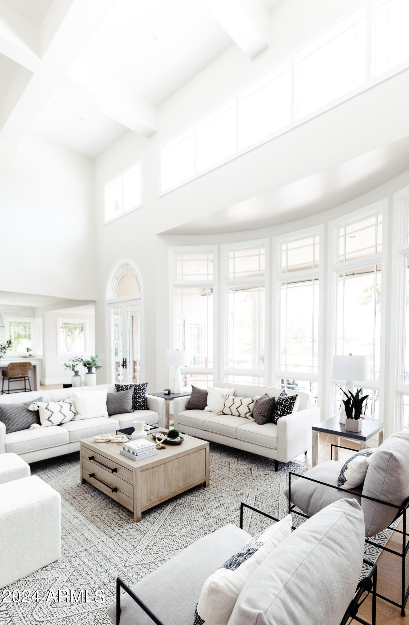 3330 S HORIZON Place