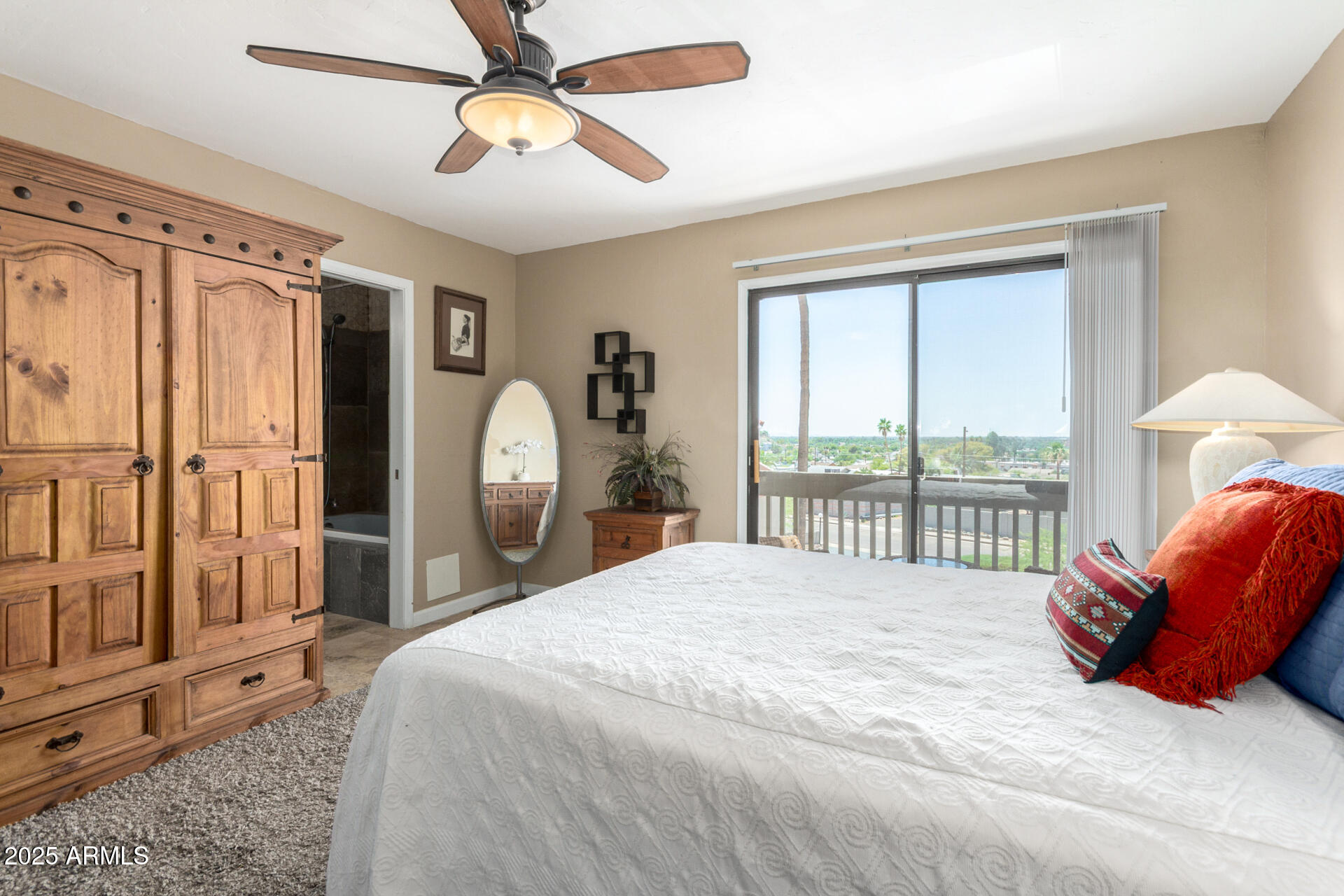 1401 E PUGET Avenue, 10