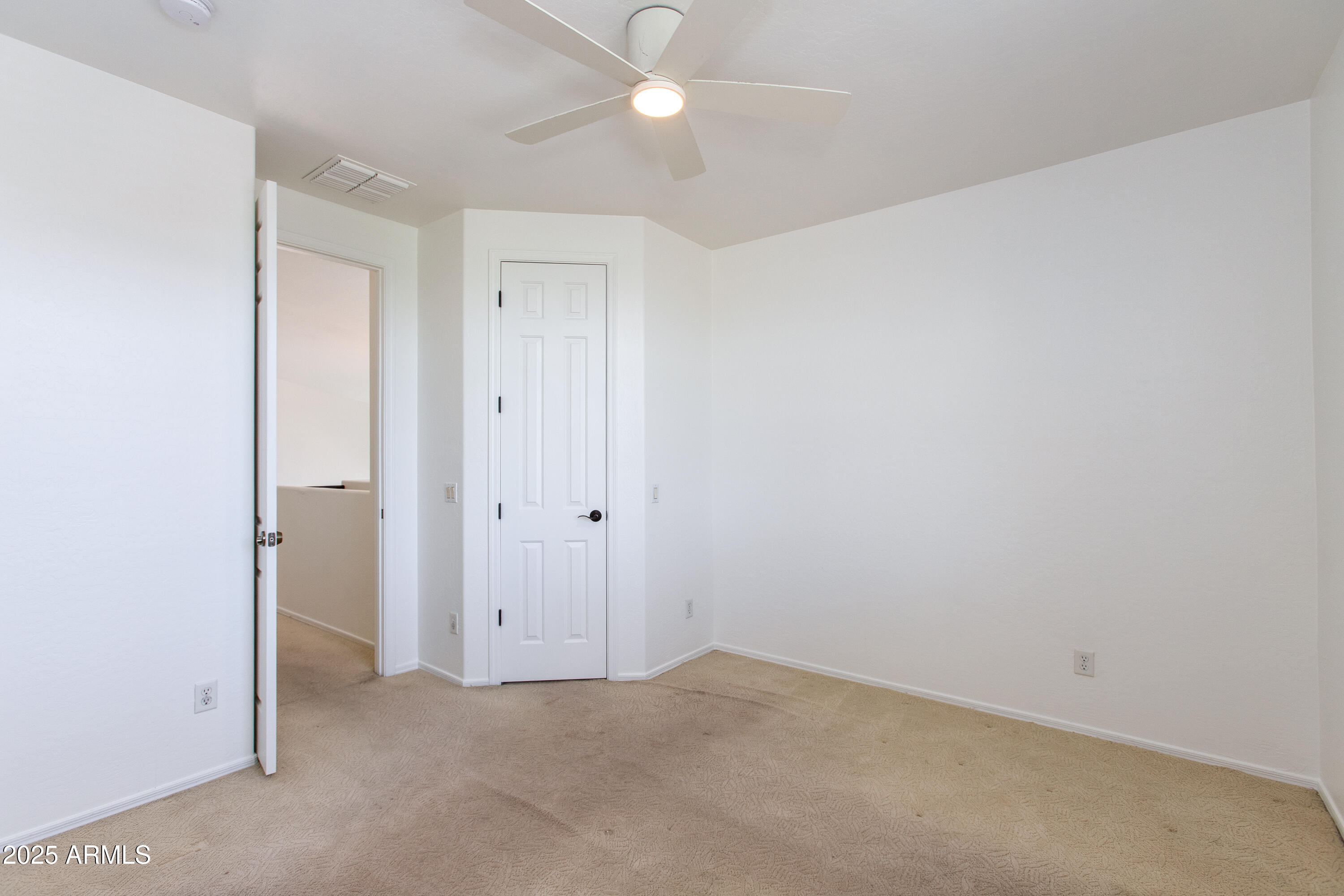 3030 N SARANAC
