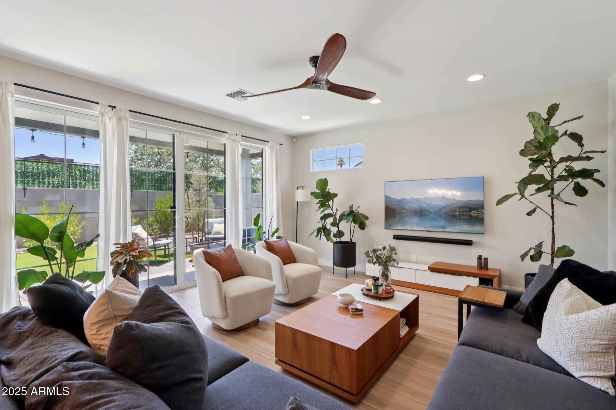 2604 N 27TH Street, 17