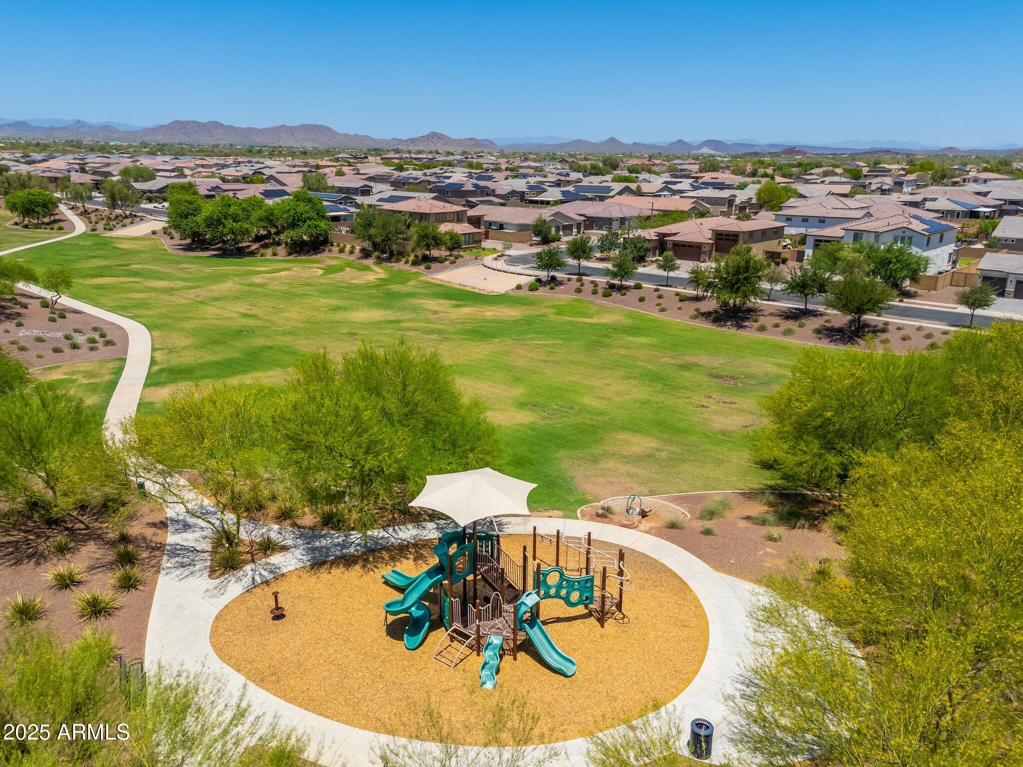 17652 W FETLOCK Trail