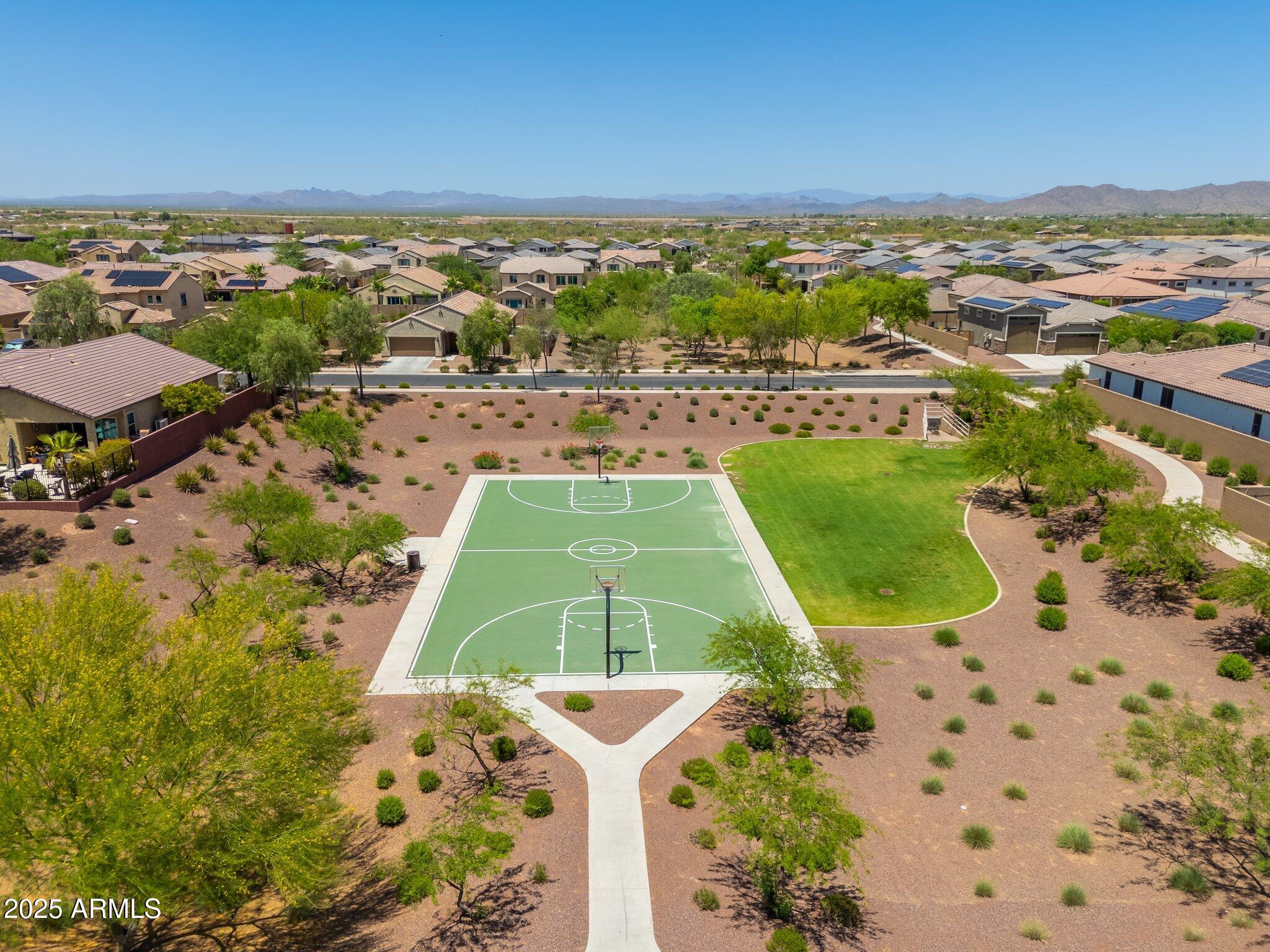 17652 W FETLOCK Trail