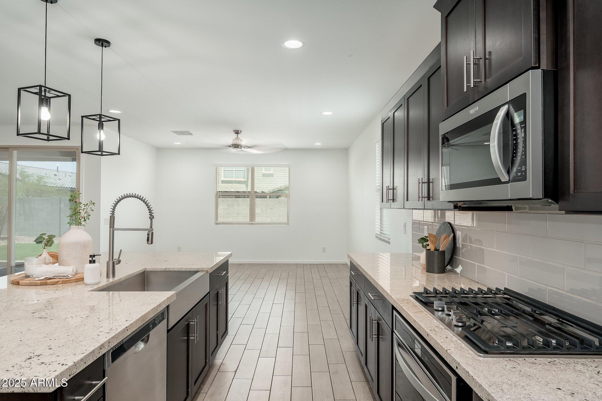17652 W FETLOCK Trail