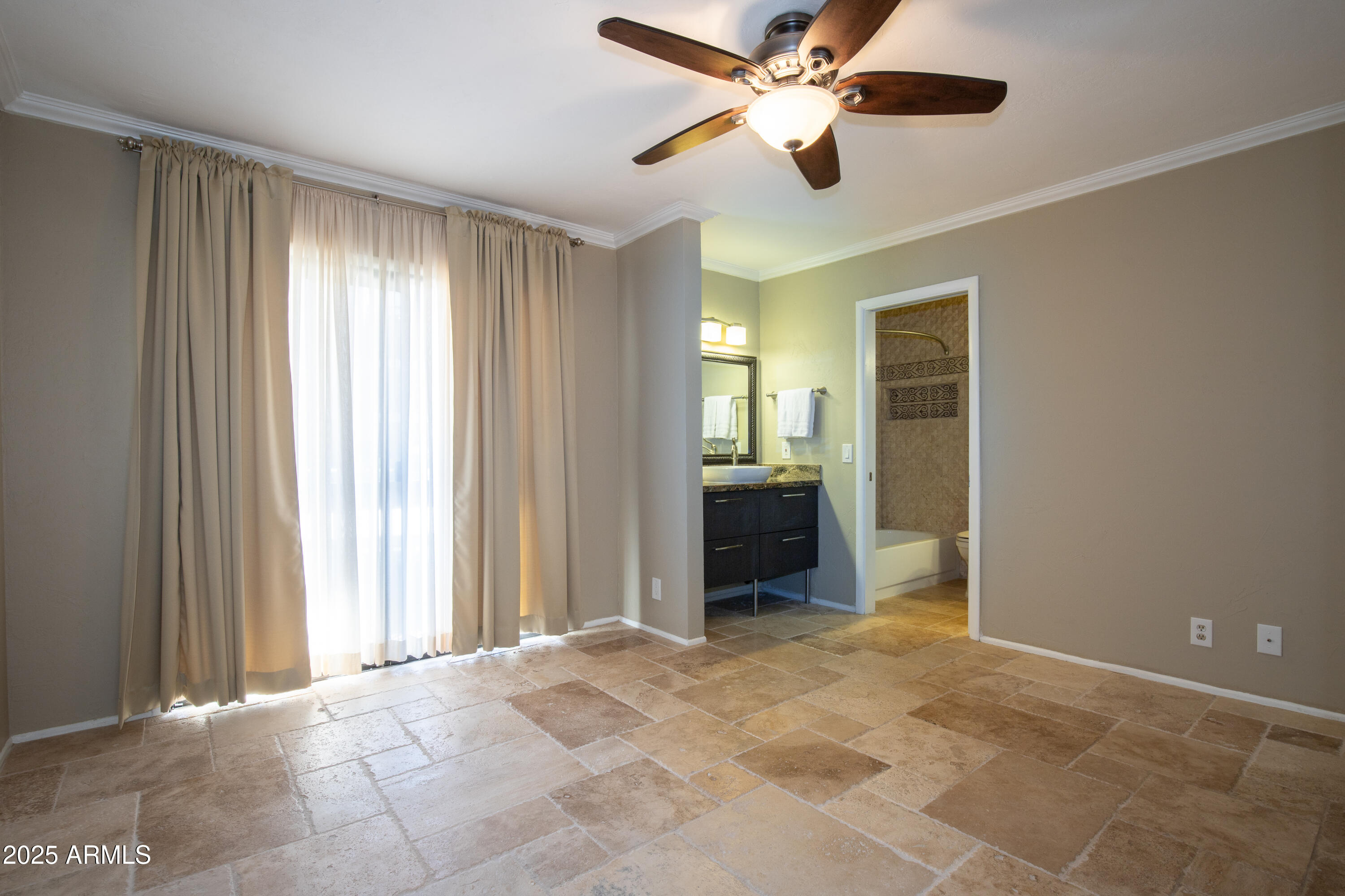 1401 E PUGET Avenue, 24